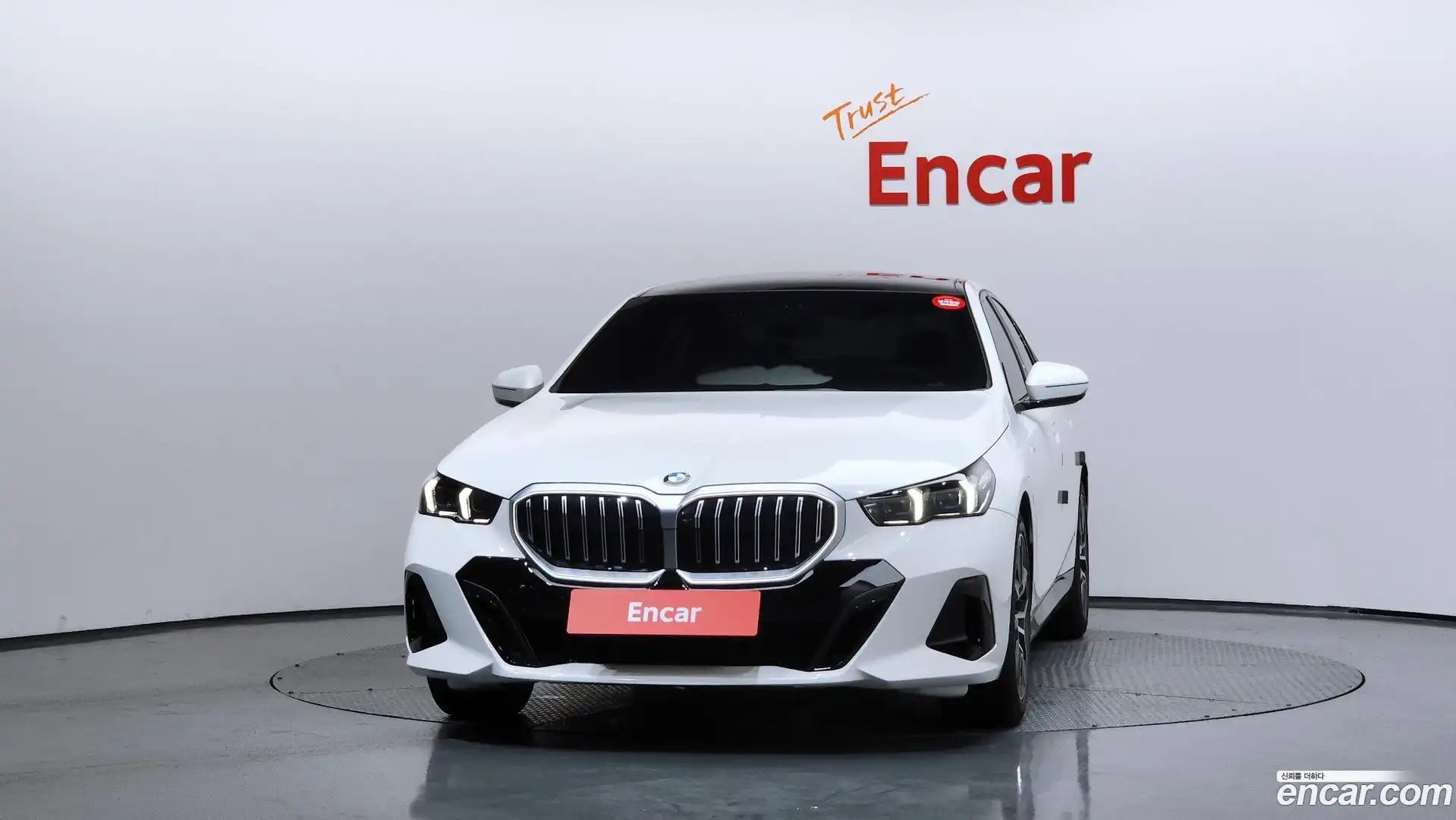 5-Series BMW 2023.11-OUTER-003