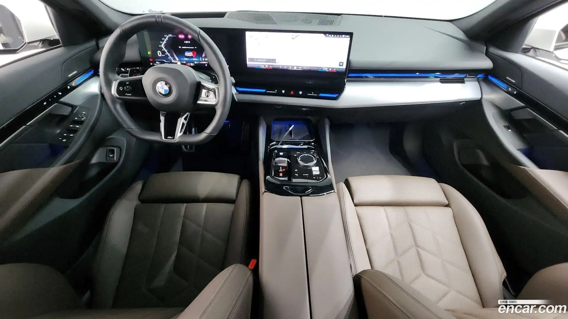 5-Series BMW 2023.11-INNER-007