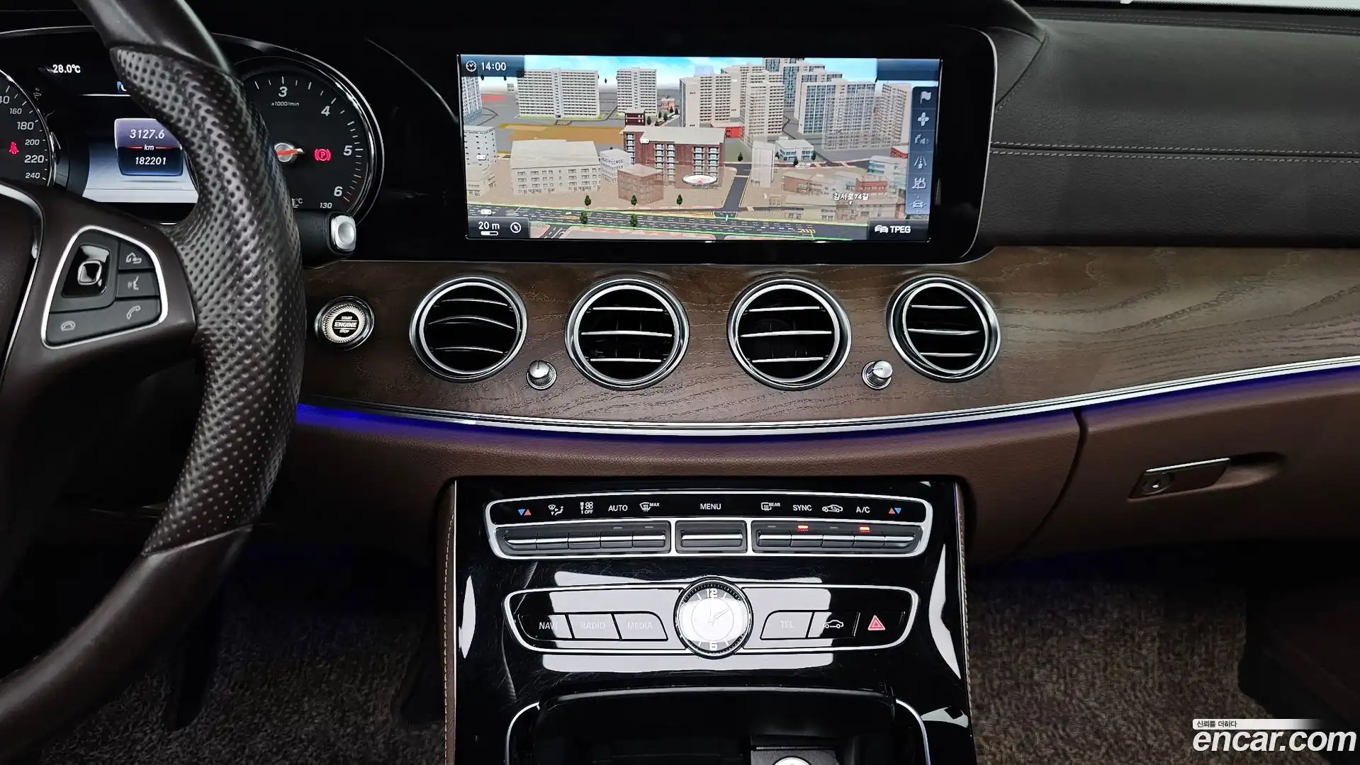 E-Class Mercedes-Benz 2017.3-OPTION-018