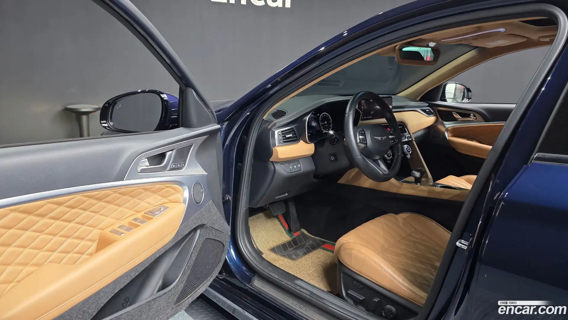 G70 Genesis 2020.11-INNER-010