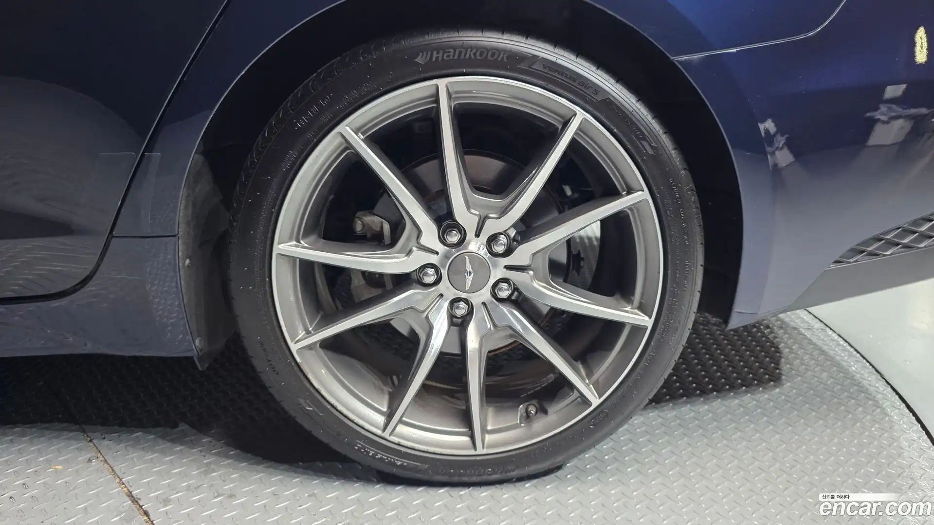 G70 Genesis 2020.11-OUTER-031