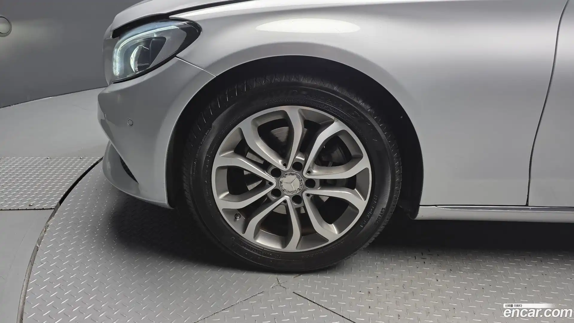 C-Class Mercedes-Benz 2016.3-OUTER-005