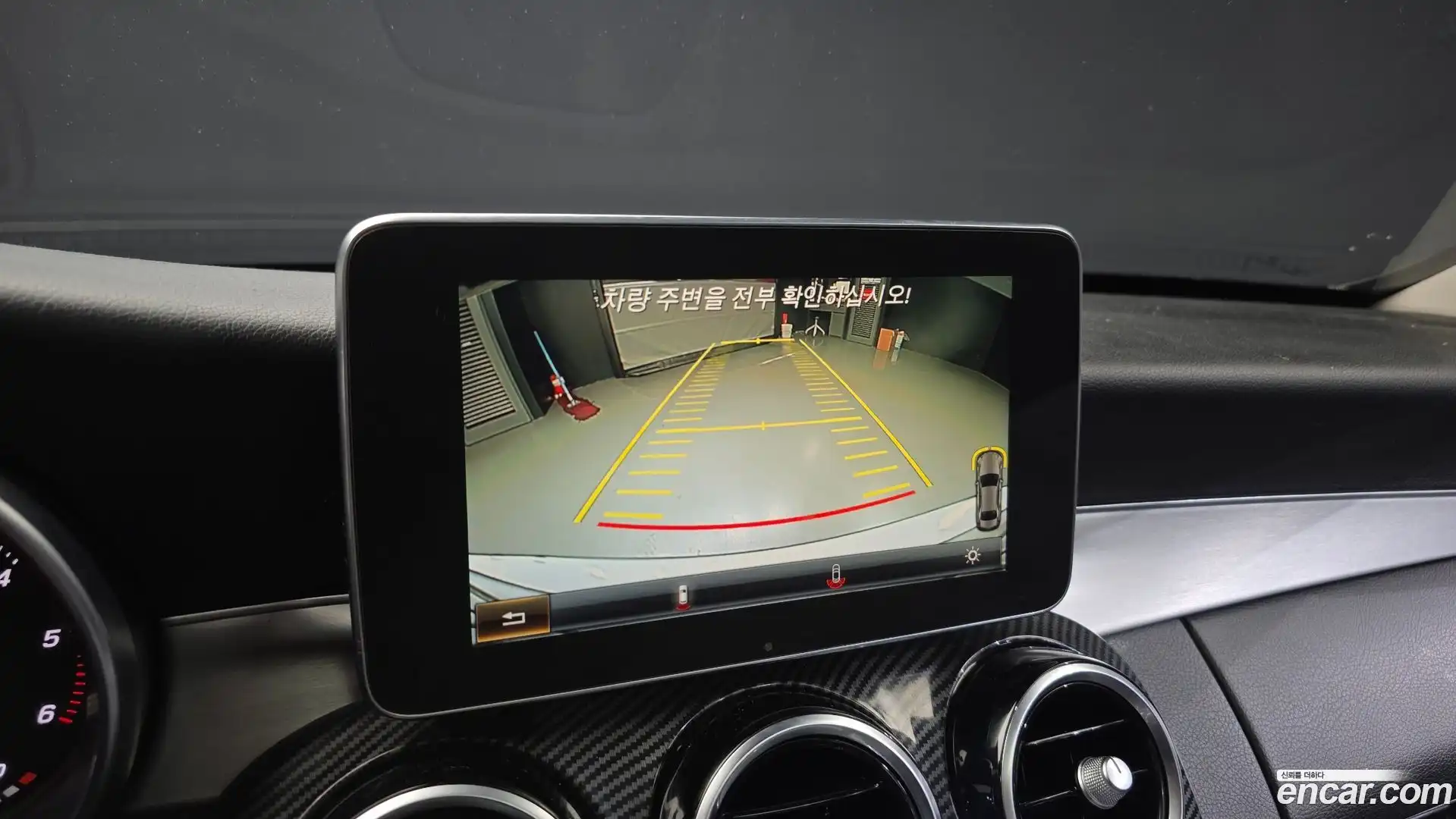 C-Class Mercedes-Benz 2016.3-OPTION-018