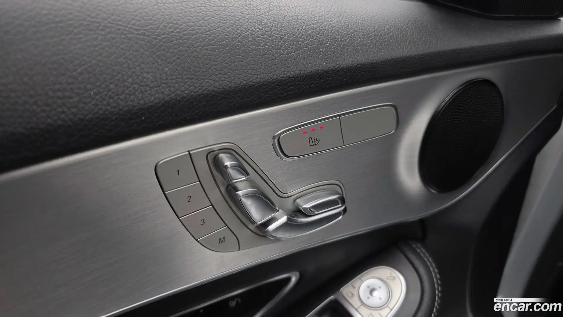 C-Class Mercedes-Benz 2016.3-OPTION-022
