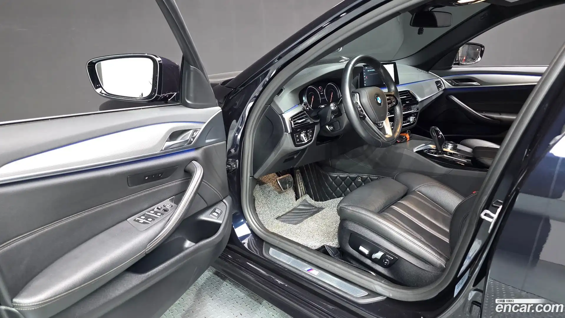 5-Series BMW 2018.2-INNER-010