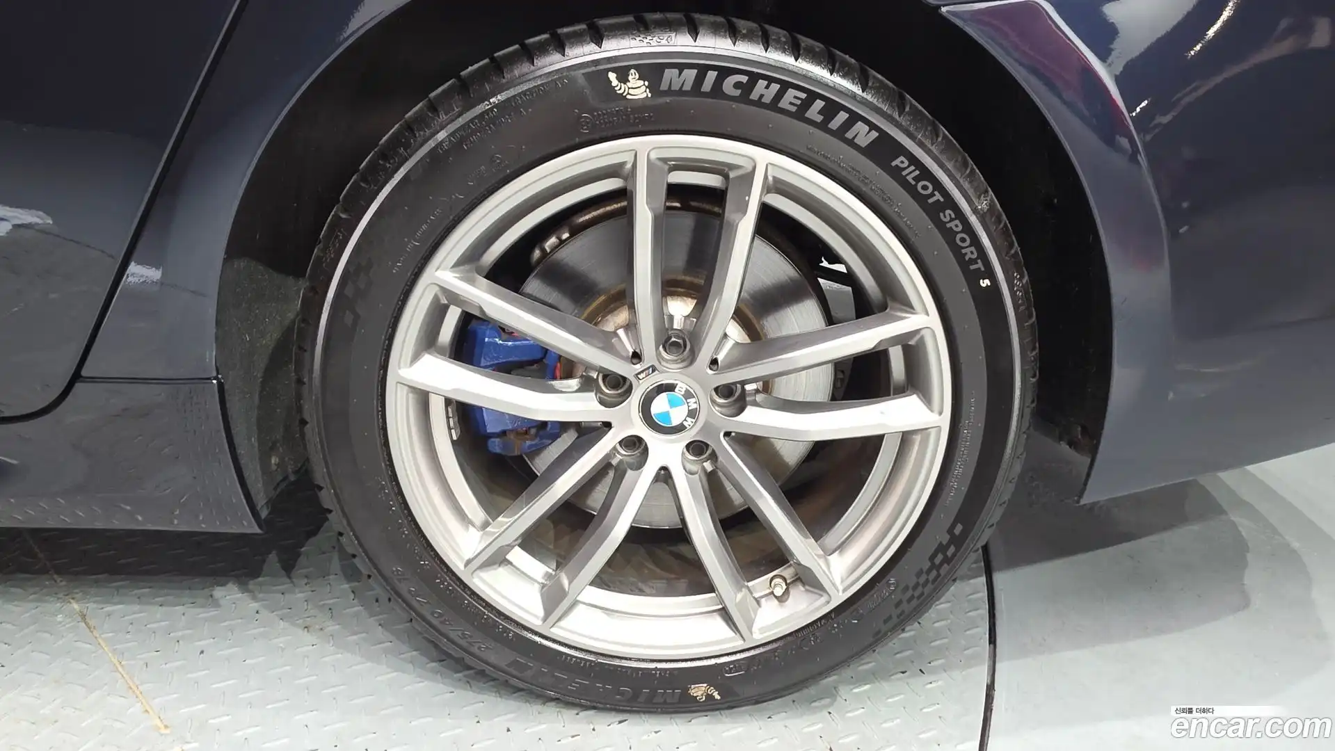 5-Series BMW 2018.2-OUTER-031