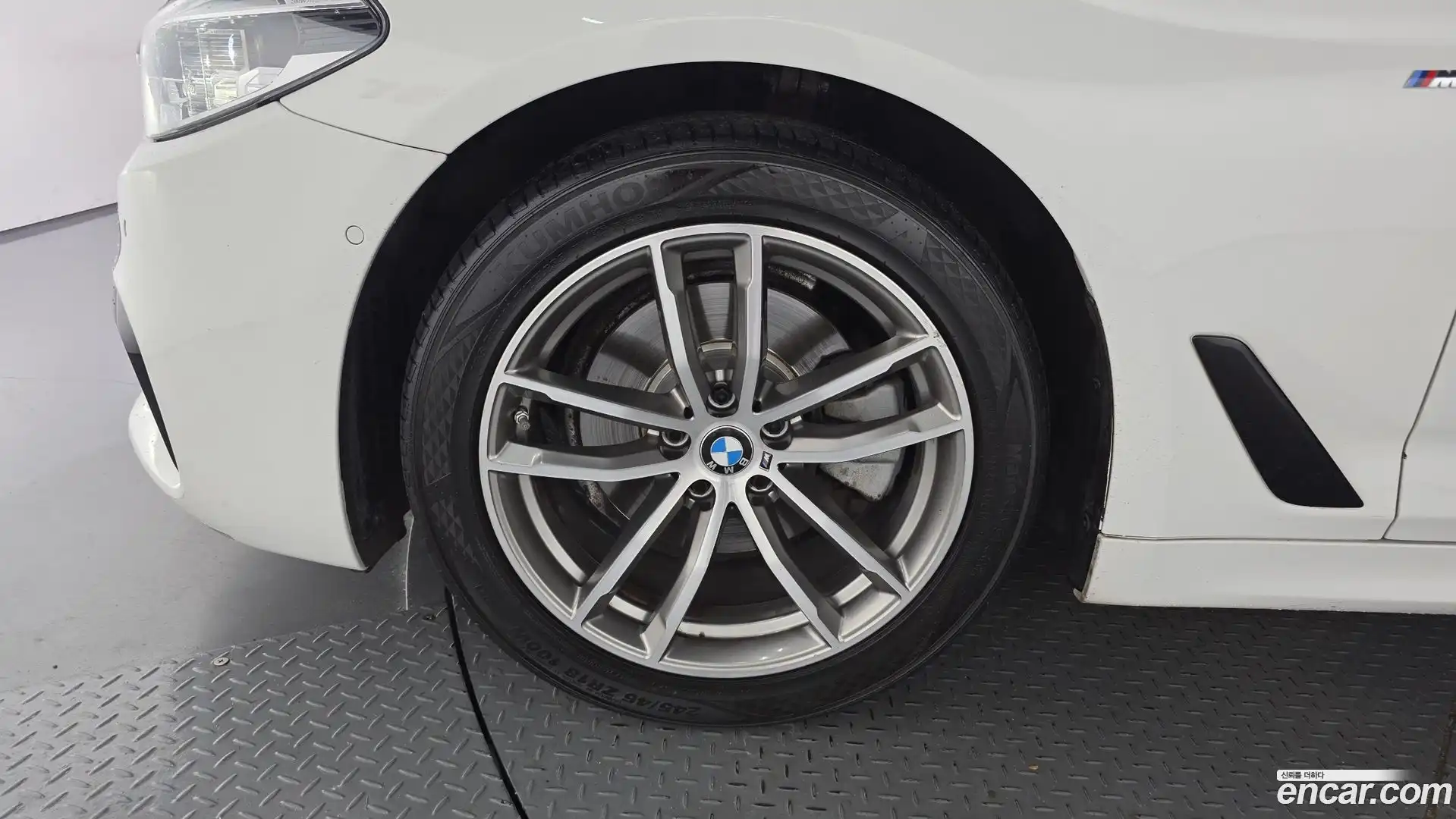 5-Series BMW 2017.7-OUTER-005