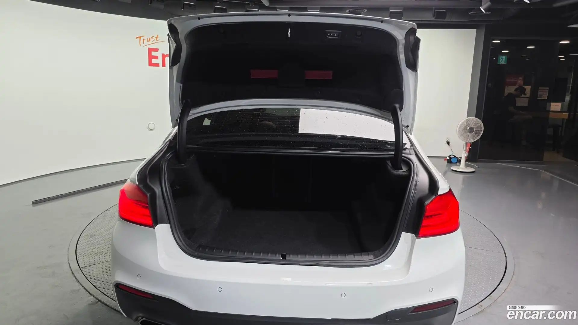 5-Series BMW 2017.7-OPTION-024