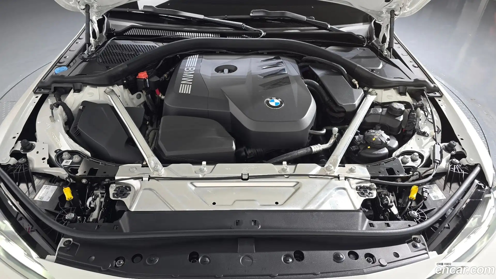 4-Series BMW 2025.11-OUTER-006