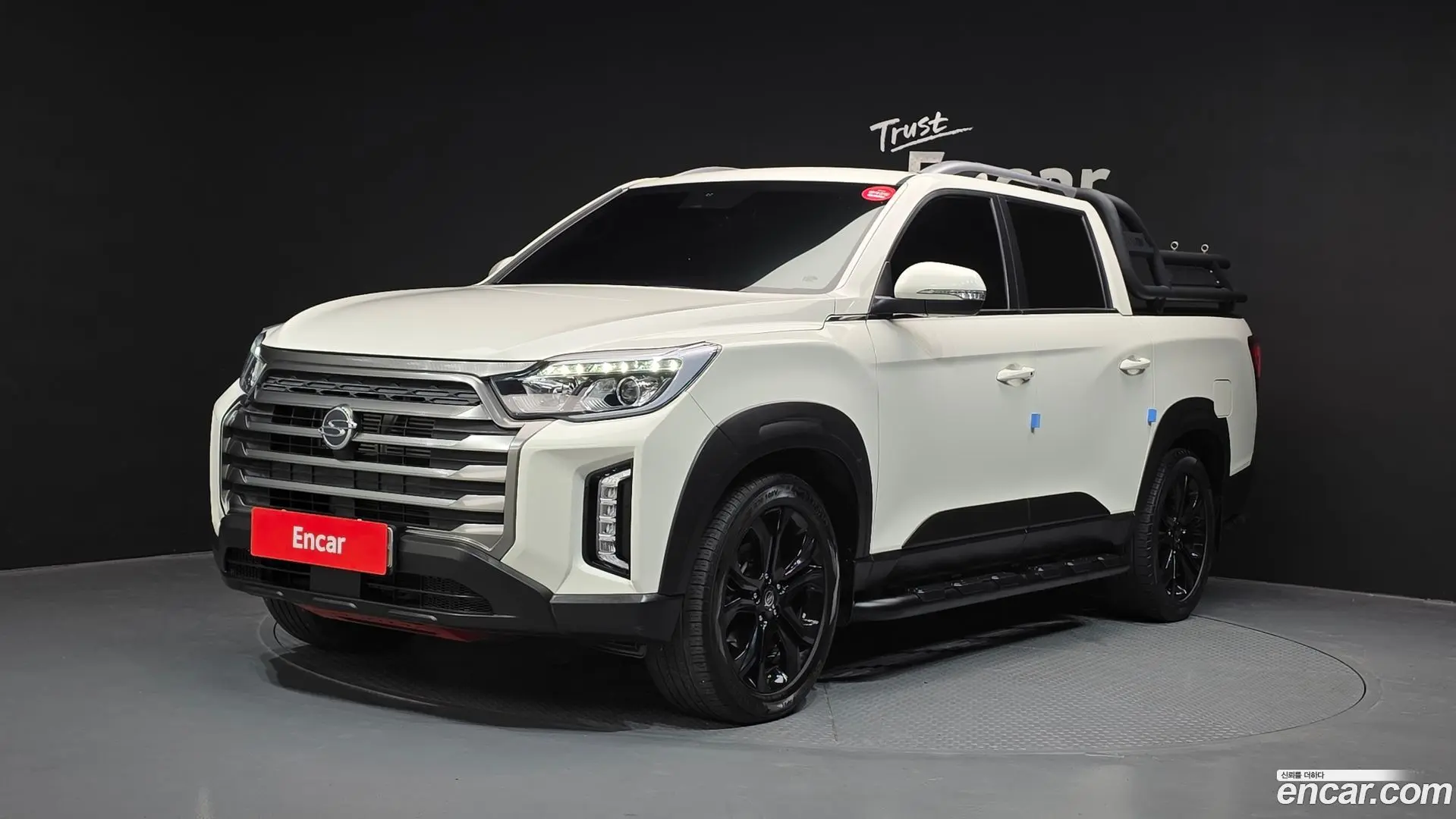 Main__Slider__Photo:Rexton KG Mobility 2021.7-0