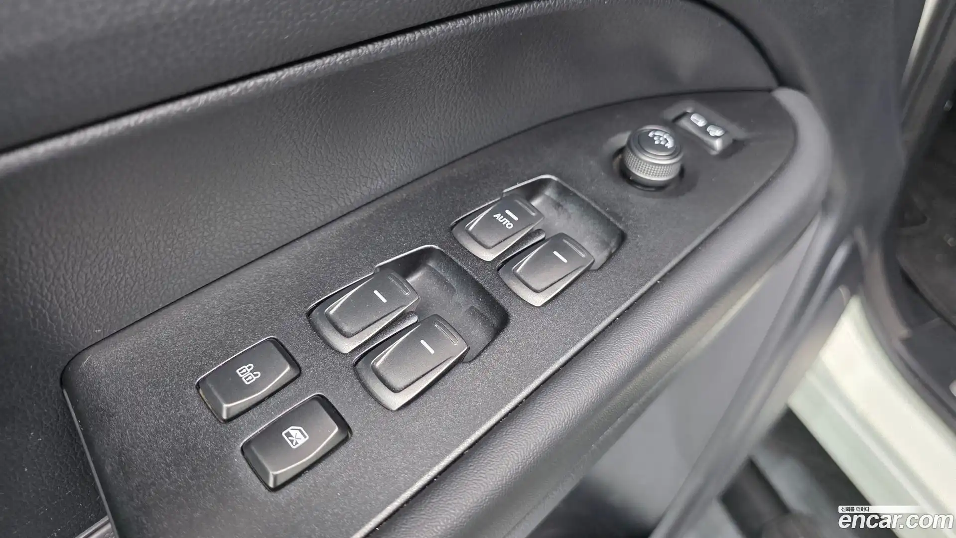 Rexton KG Mobility 2021.7-OPTION-016