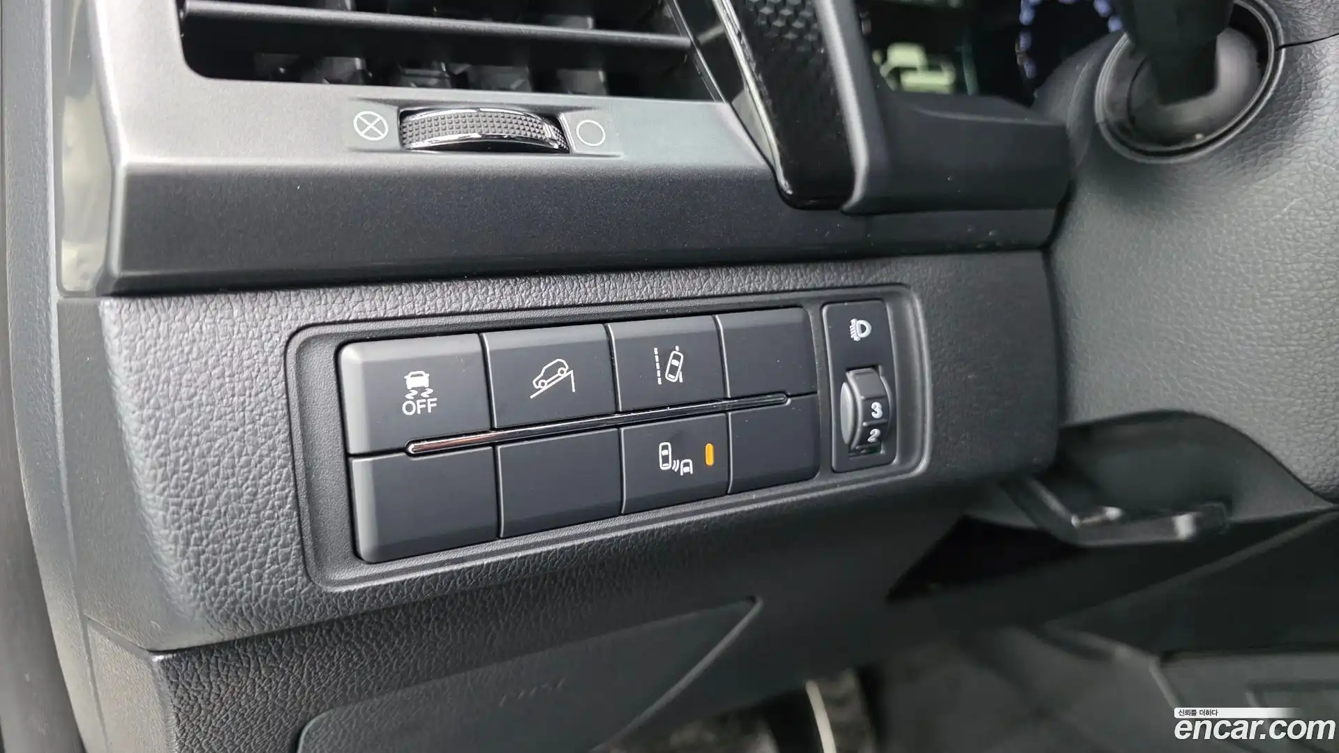 Rexton KG Mobility 2021.7-OPTION-017