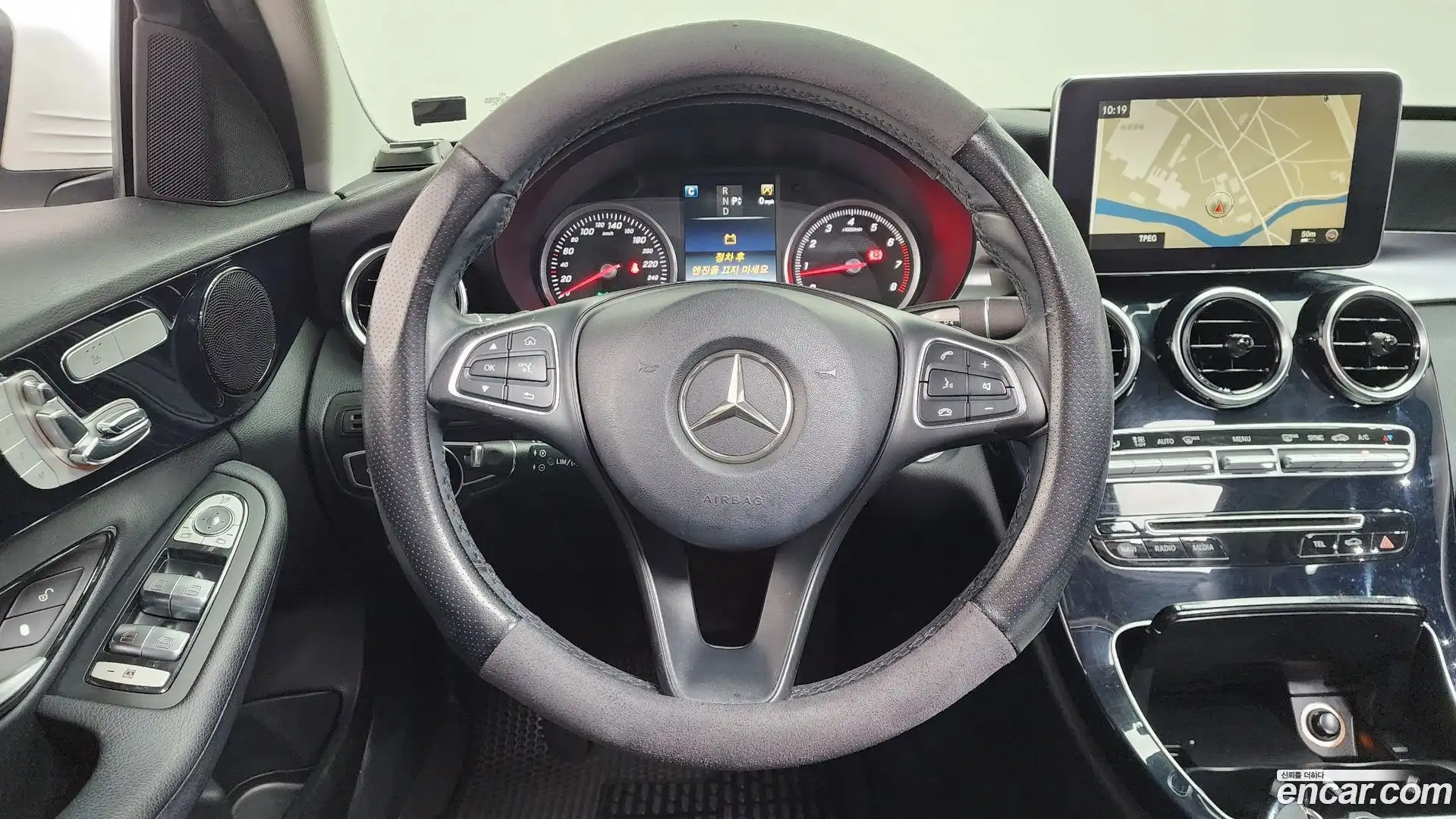 C-Class Mercedes-Benz 2016.2-OPTION-016