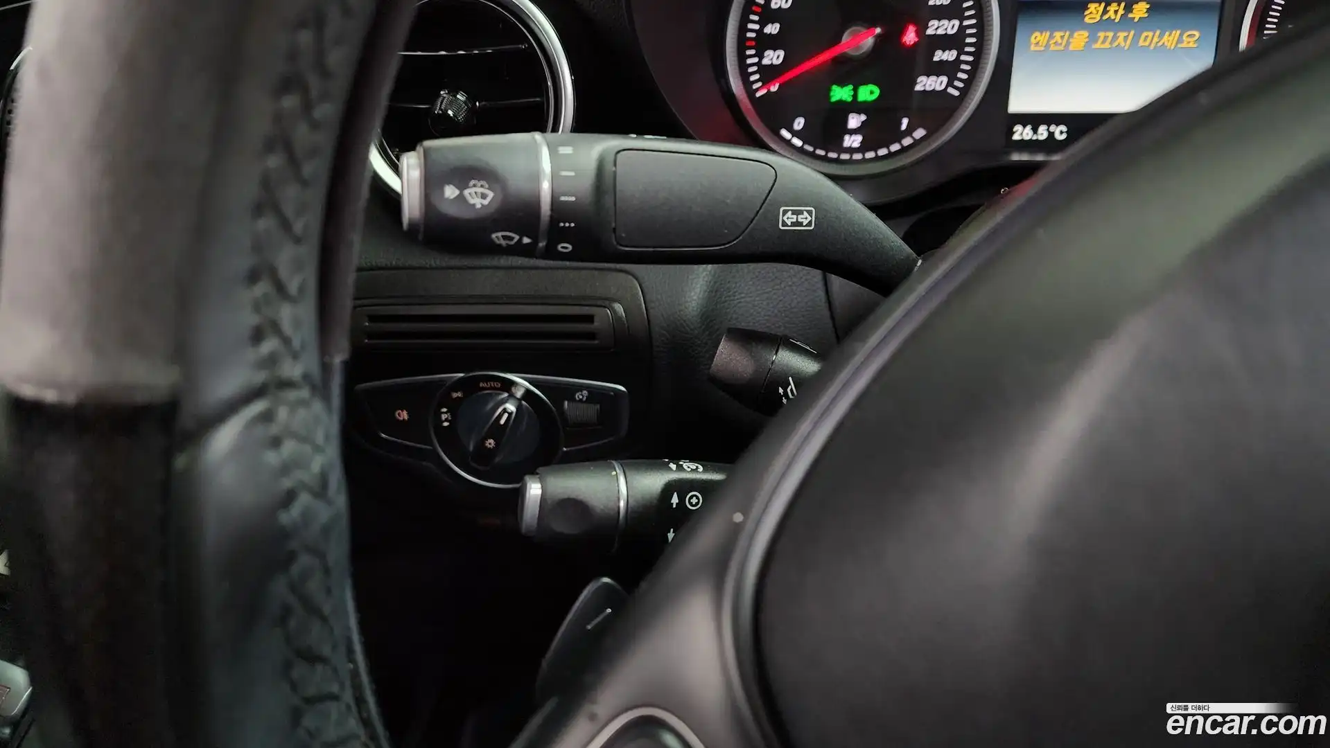 C-Class Mercedes-Benz 2016.2-OPTION-020