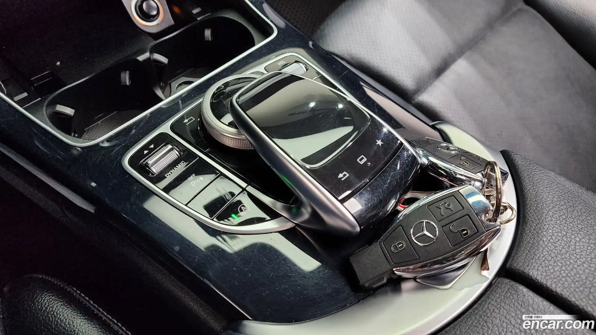 C-Class Mercedes-Benz 2016.2-OPTION-021
