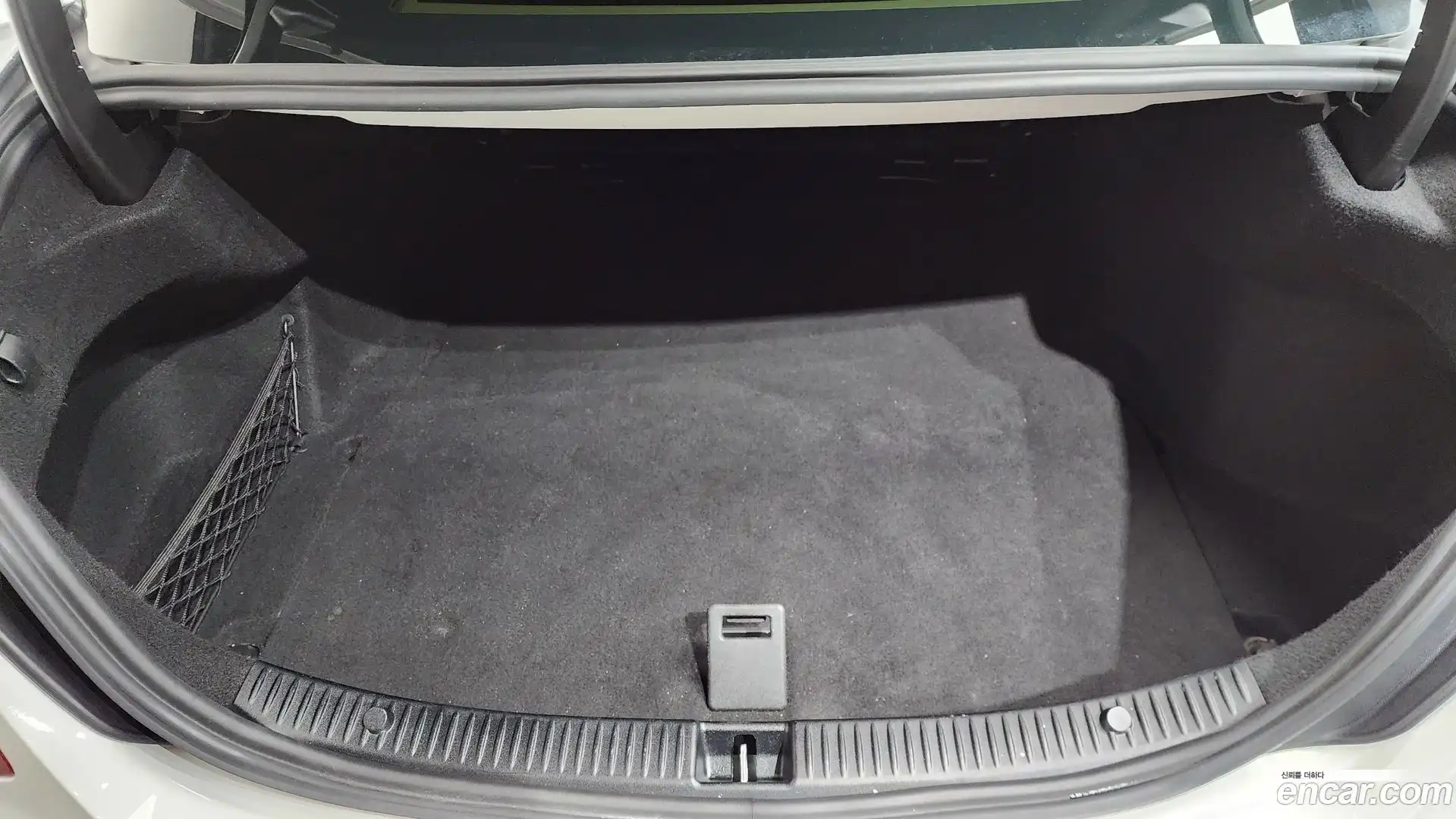 C-Class Mercedes-Benz 2016.2-OPTION-024
