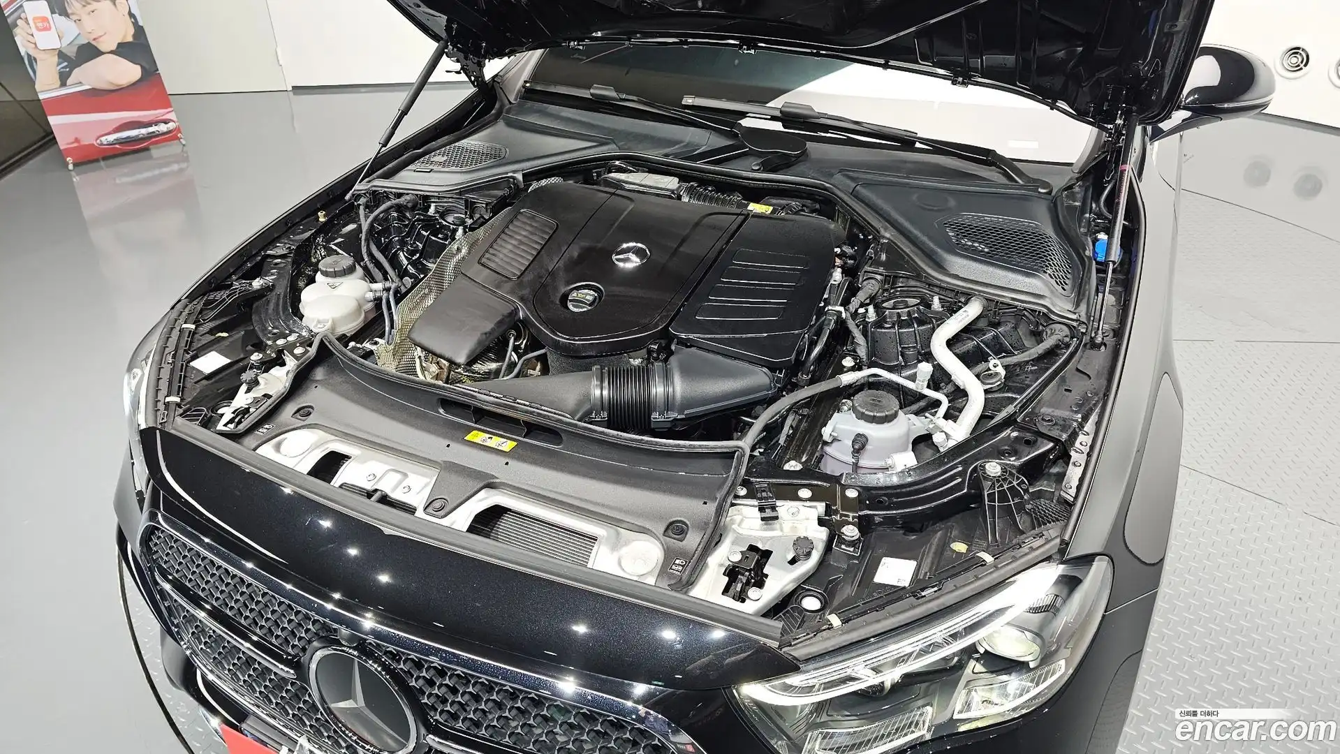 E-Class Mercedes-Benz 2025.9-OUTER-006