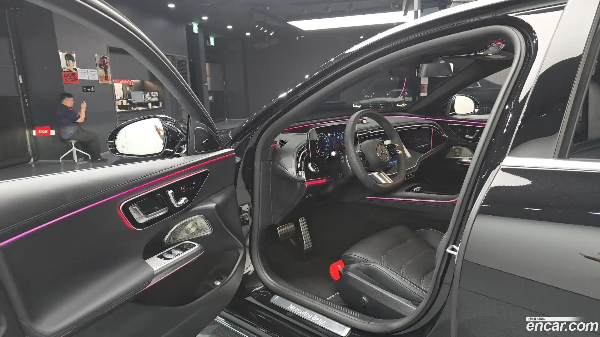 E-Class Mercedes-Benz 2025.9-INNER-010