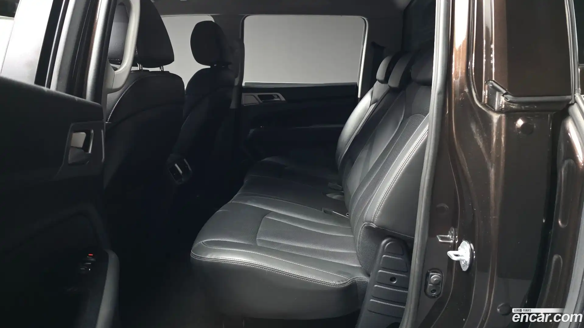 Rexton KG Mobility 2018.10-OPTION-016
