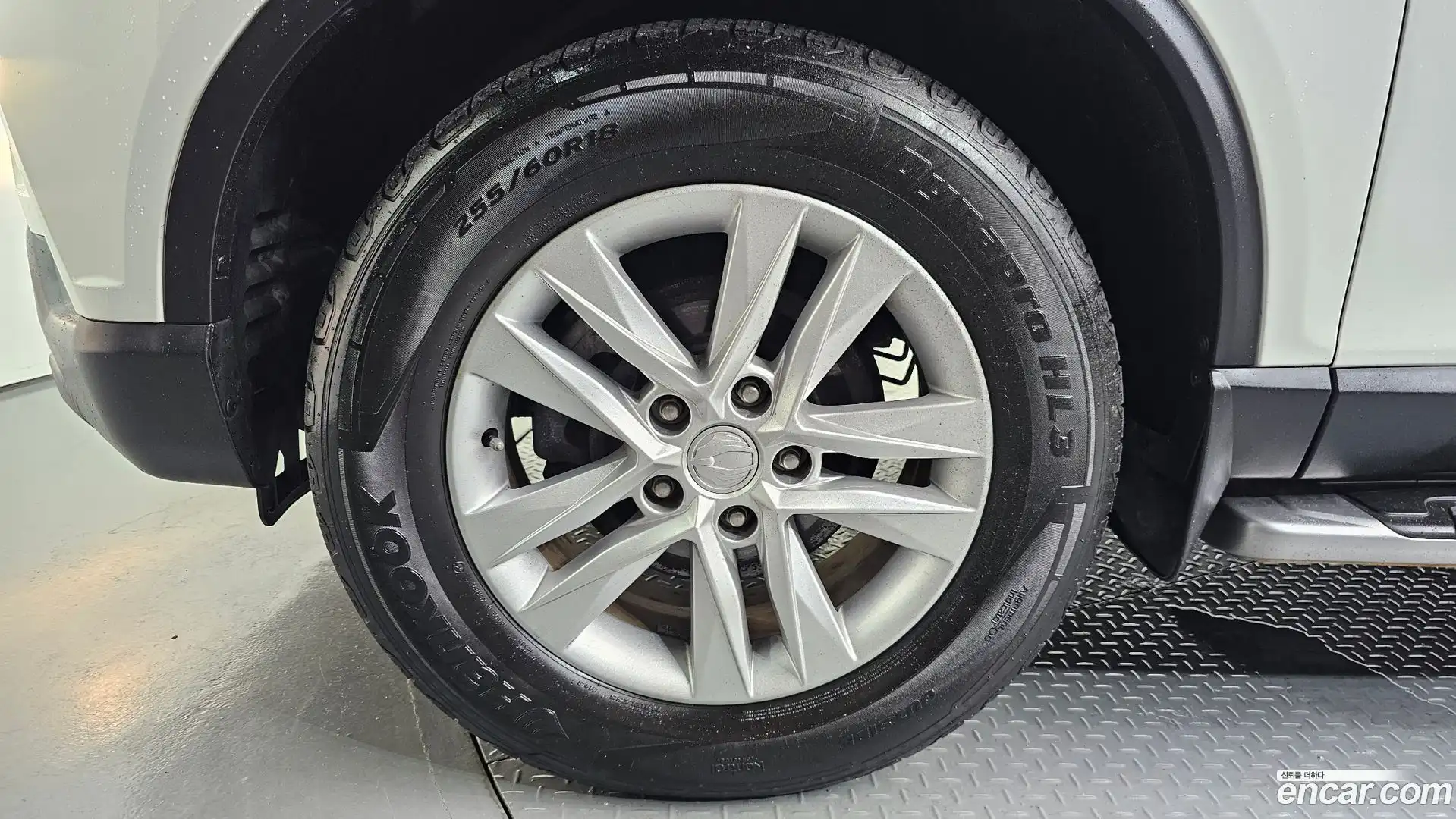 Rexton KG Mobility 2019.5-OUTER-005