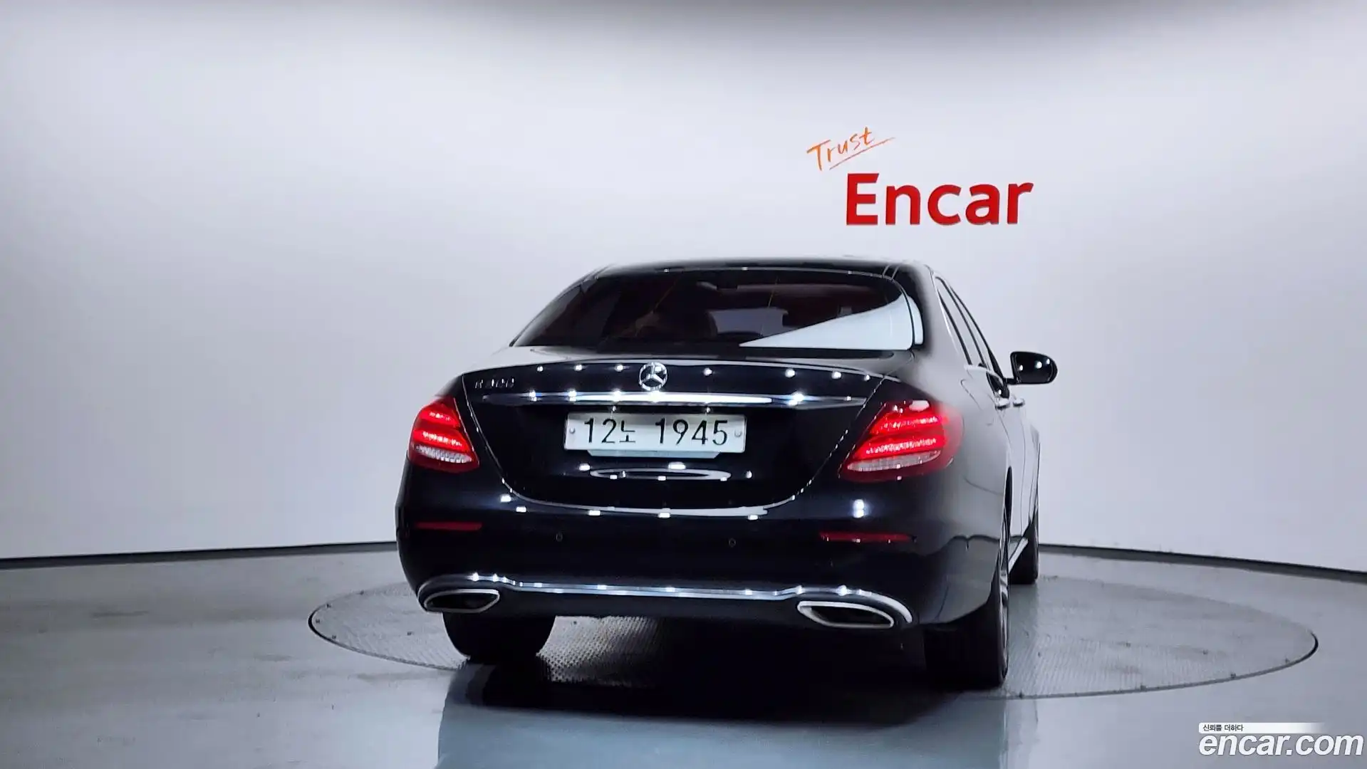 E-Class Mercedes-Benz 2018.10-OUTER-004