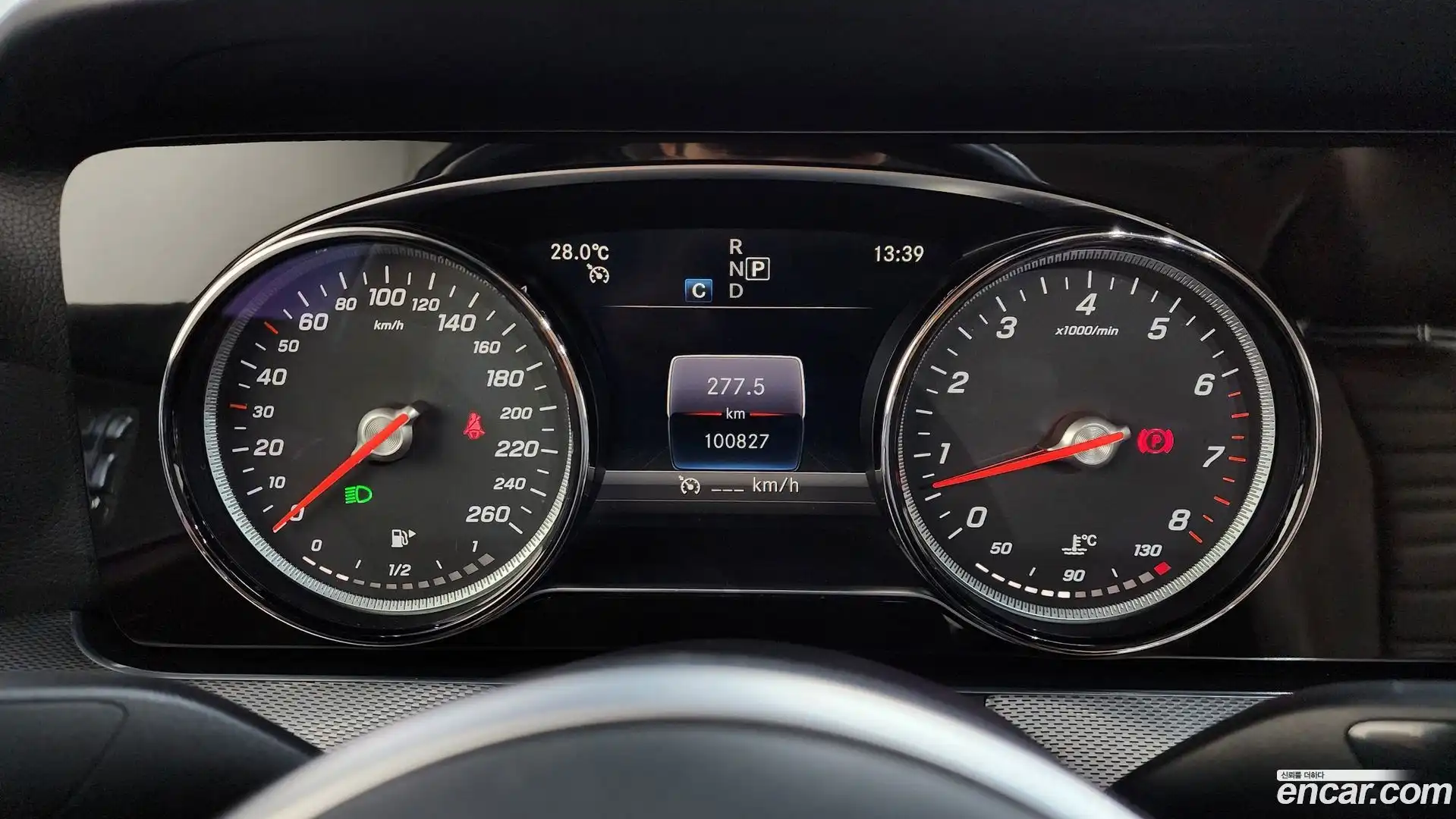 E-Class Mercedes-Benz 2018.10-INNER-008