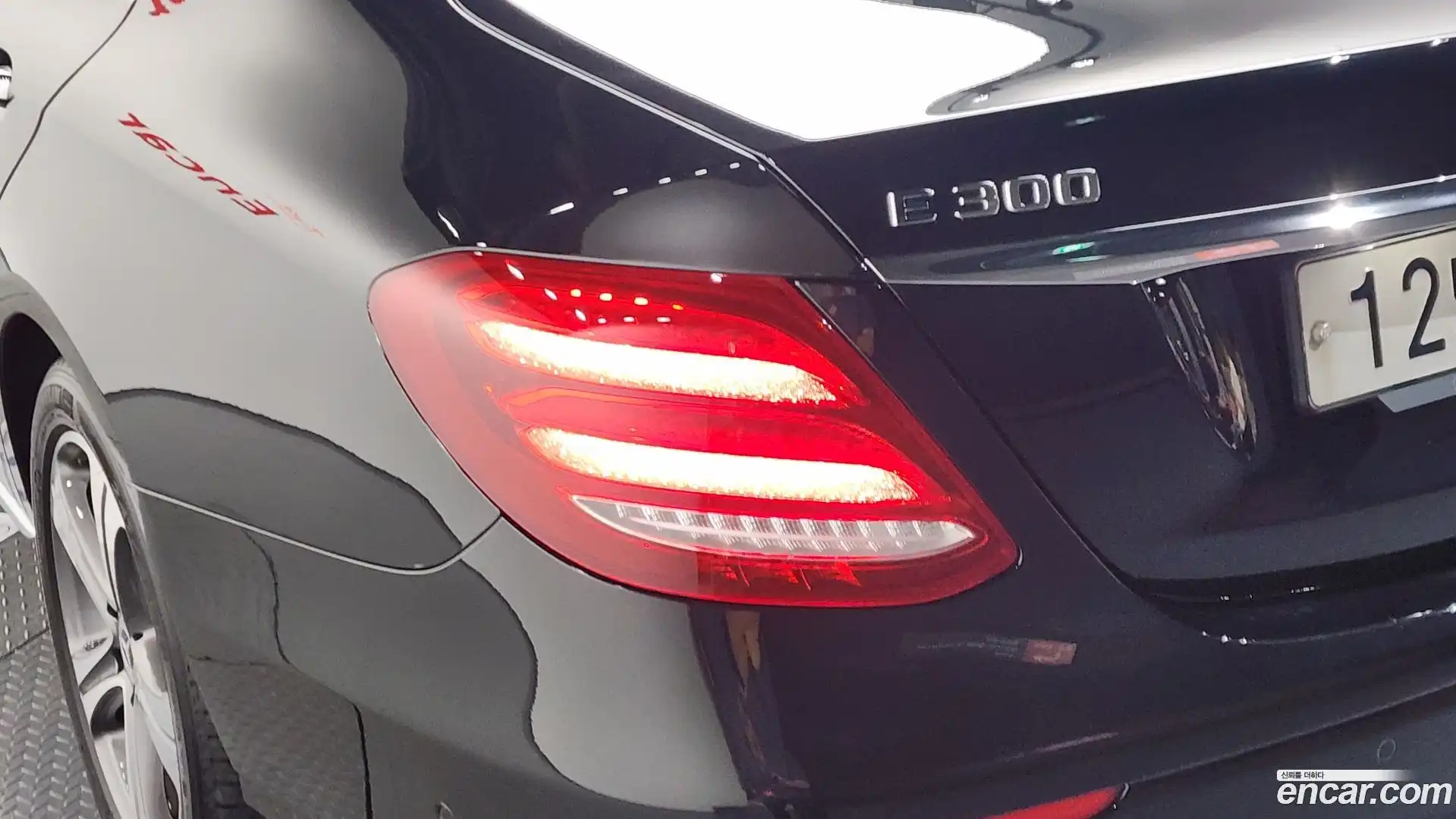 E-Class Mercedes-Benz 2018.10-OUTER-033