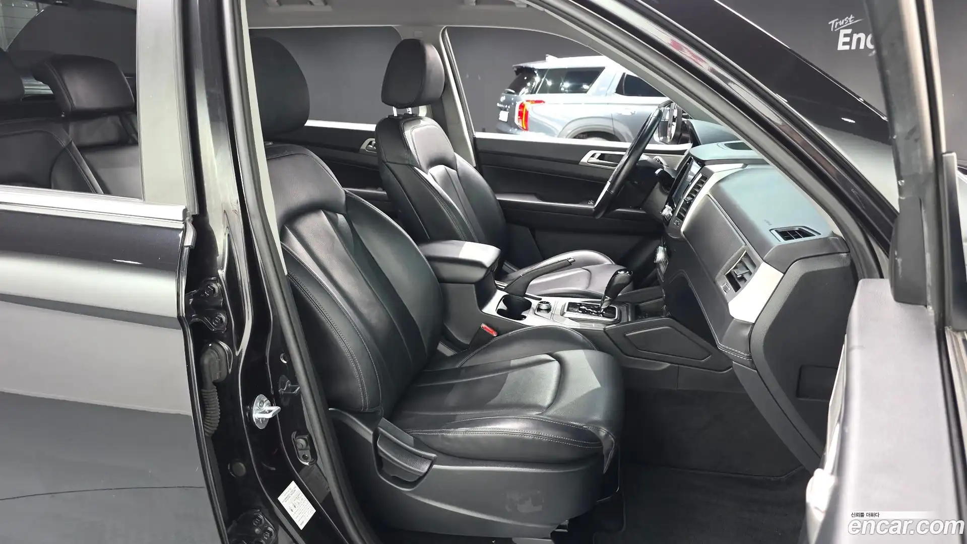 Rexton KG Mobility 2018.11-OPTION-015