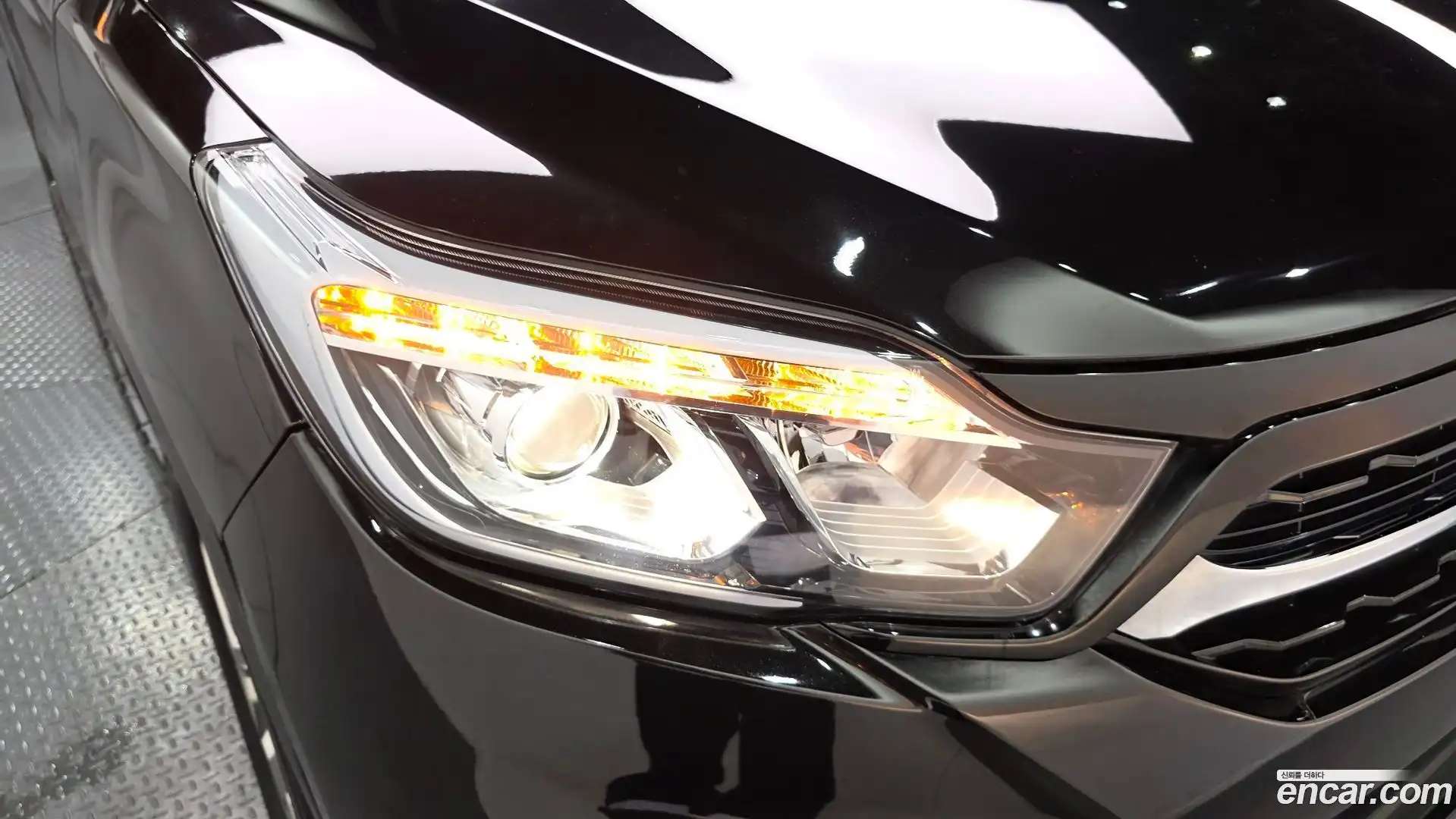 Rexton KG Mobility 2018.11-OUTER-032
