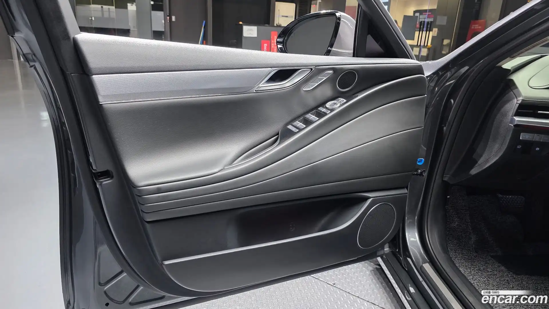 G80 Genesis 2020.8-INNER-034