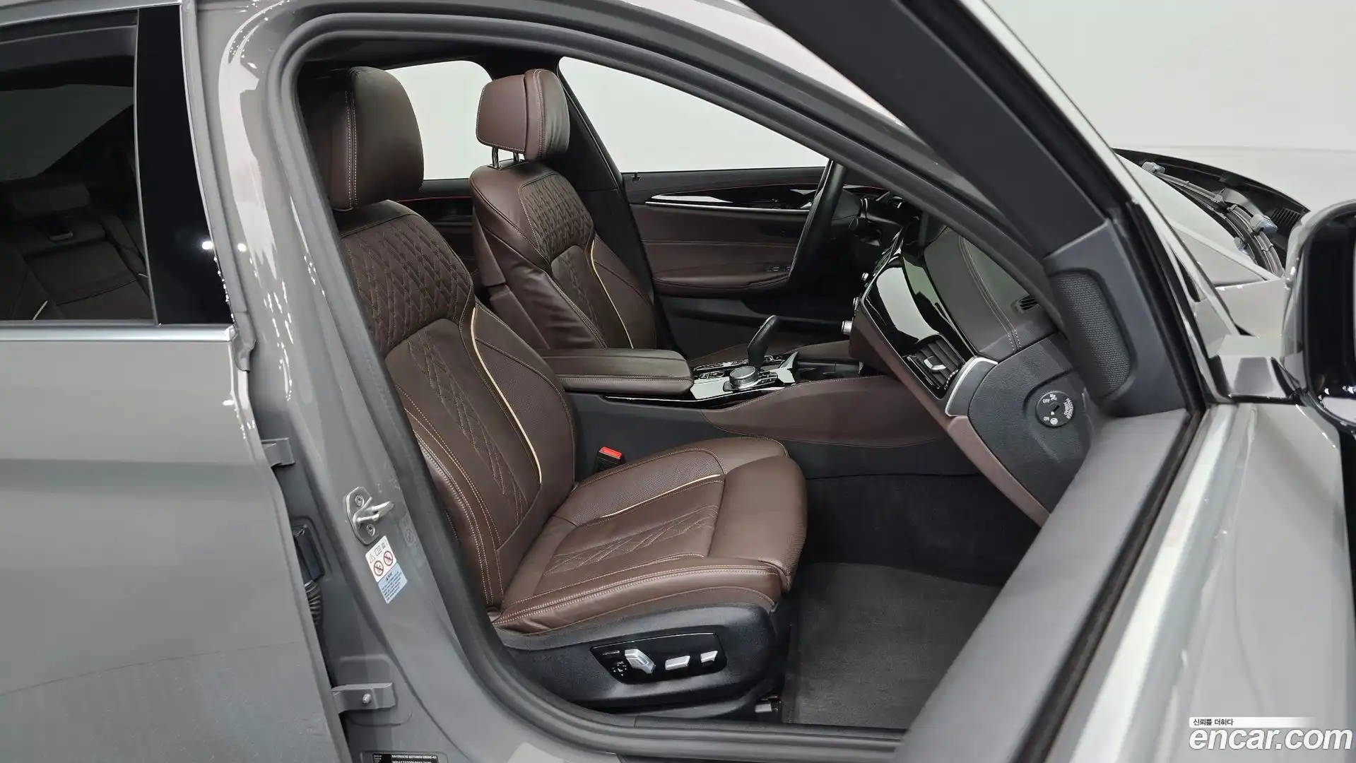 5-Series BMW 2021.4-OPTION-015