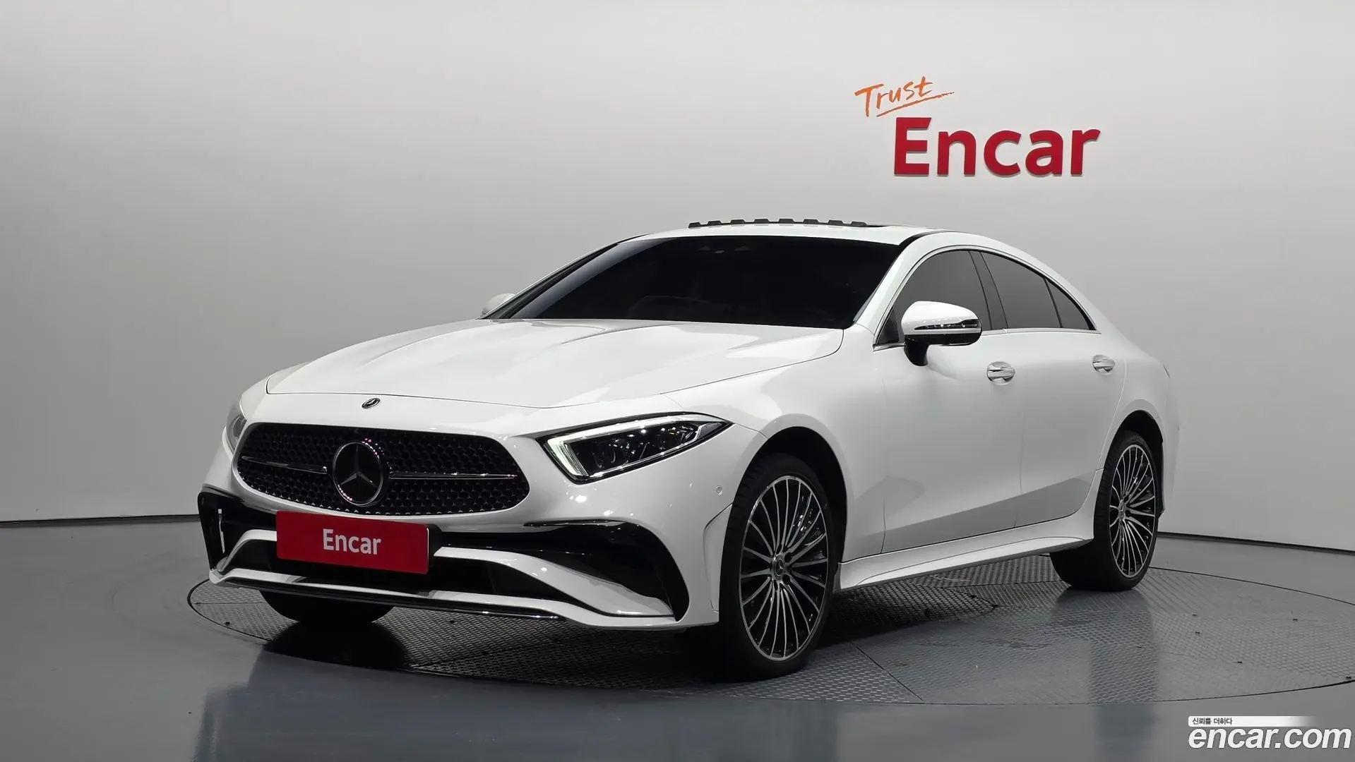 Main__Slider__Photo:CLS-Class Mercedes-Benz 2022.9-0