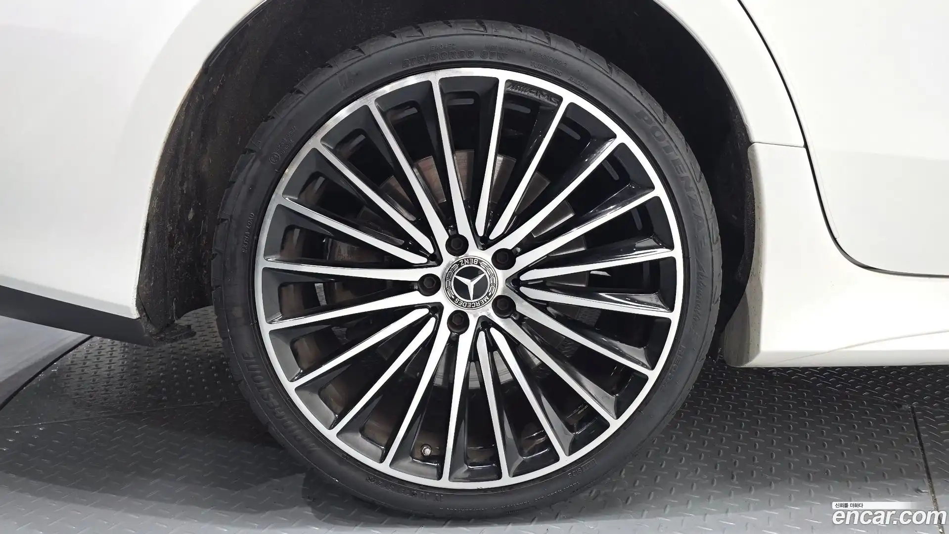 CLS-Class Mercedes-Benz 2022.9-OUTER-005