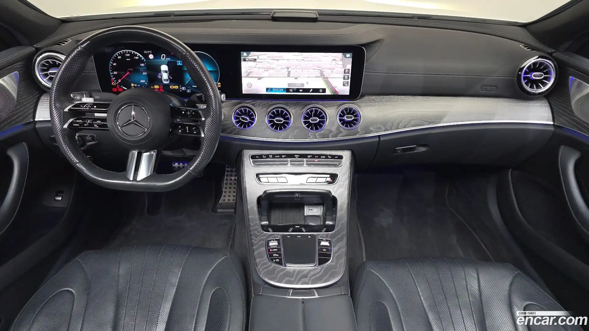 CLS-Class Mercedes-Benz 2022.9-INNER-007