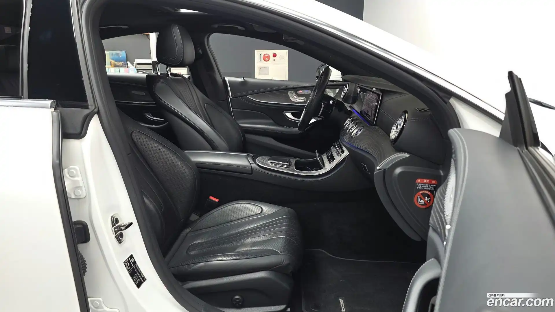 CLS-Class Mercedes-Benz 2022.9-OPTION-015