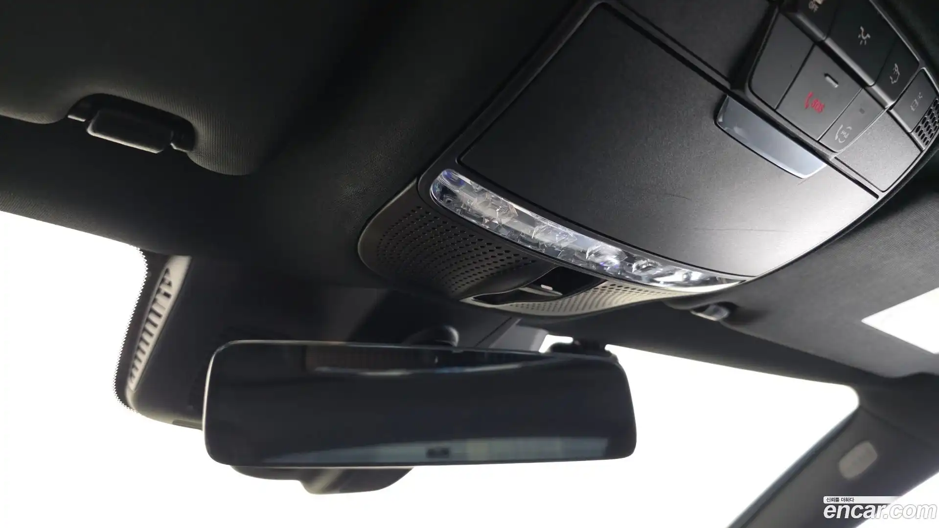 CLS-Class Mercedes-Benz 2022.9-OPTION-021