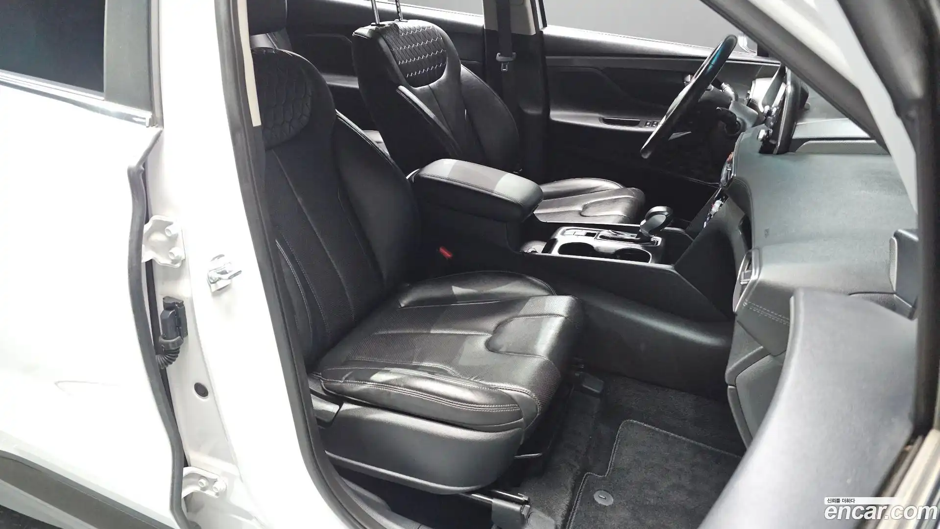 Santafe Hyundai 2018.9-OPTION-015