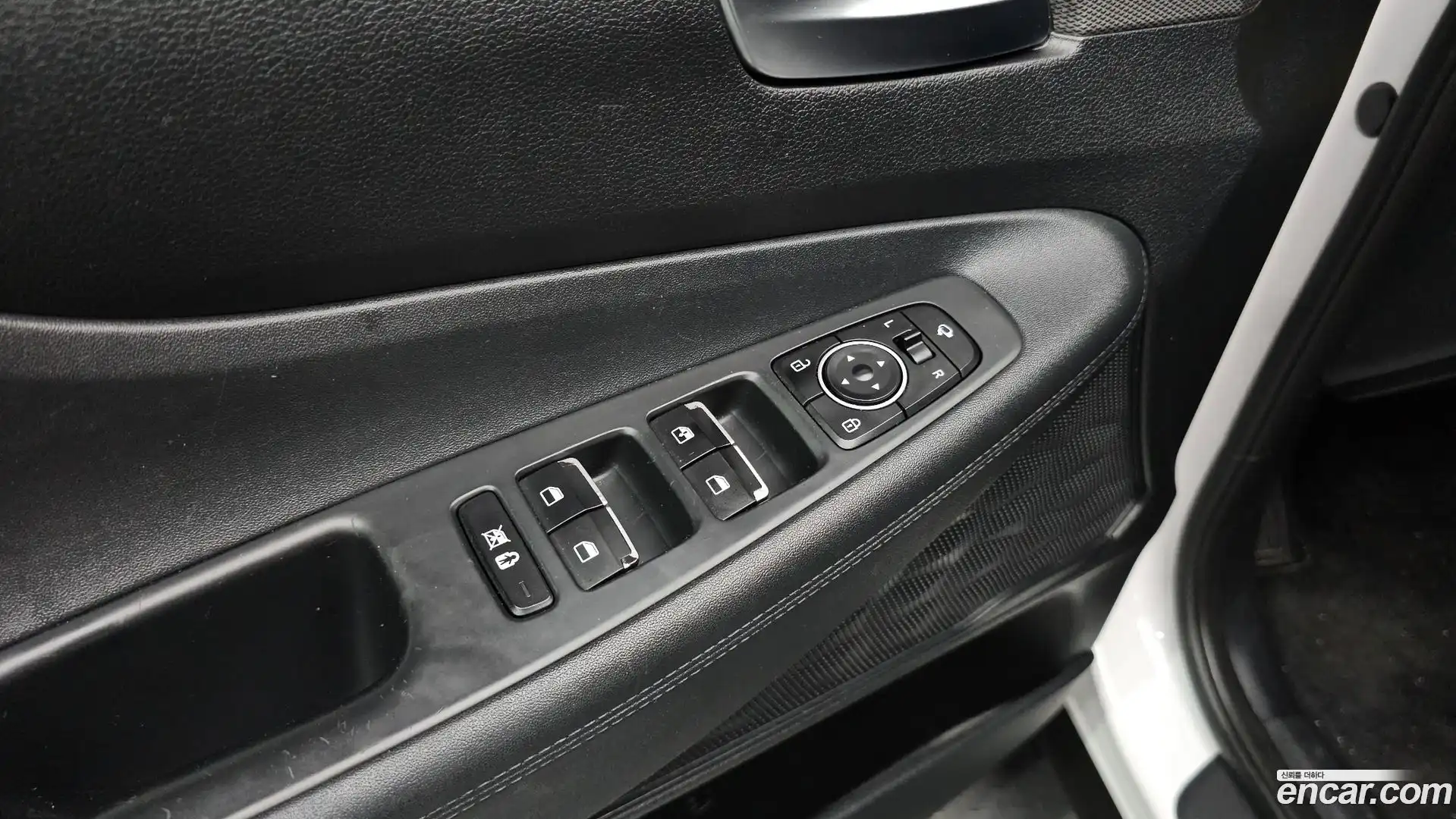 Santafe Hyundai 2018.9-OPTION-022