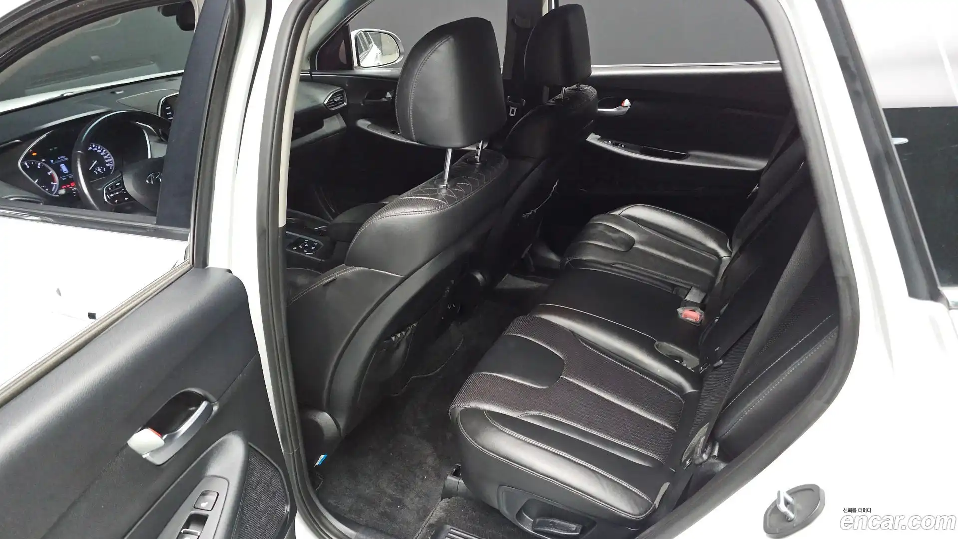 Santafe Hyundai 2018.9-INNER-036
