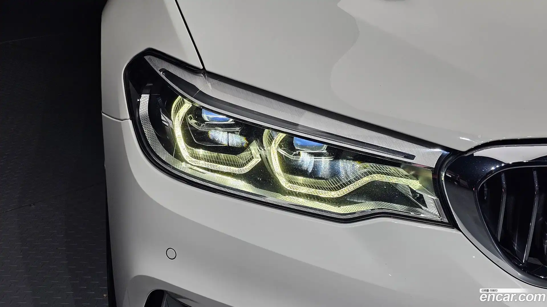5-Series BMW 2019.10-OUTER-032