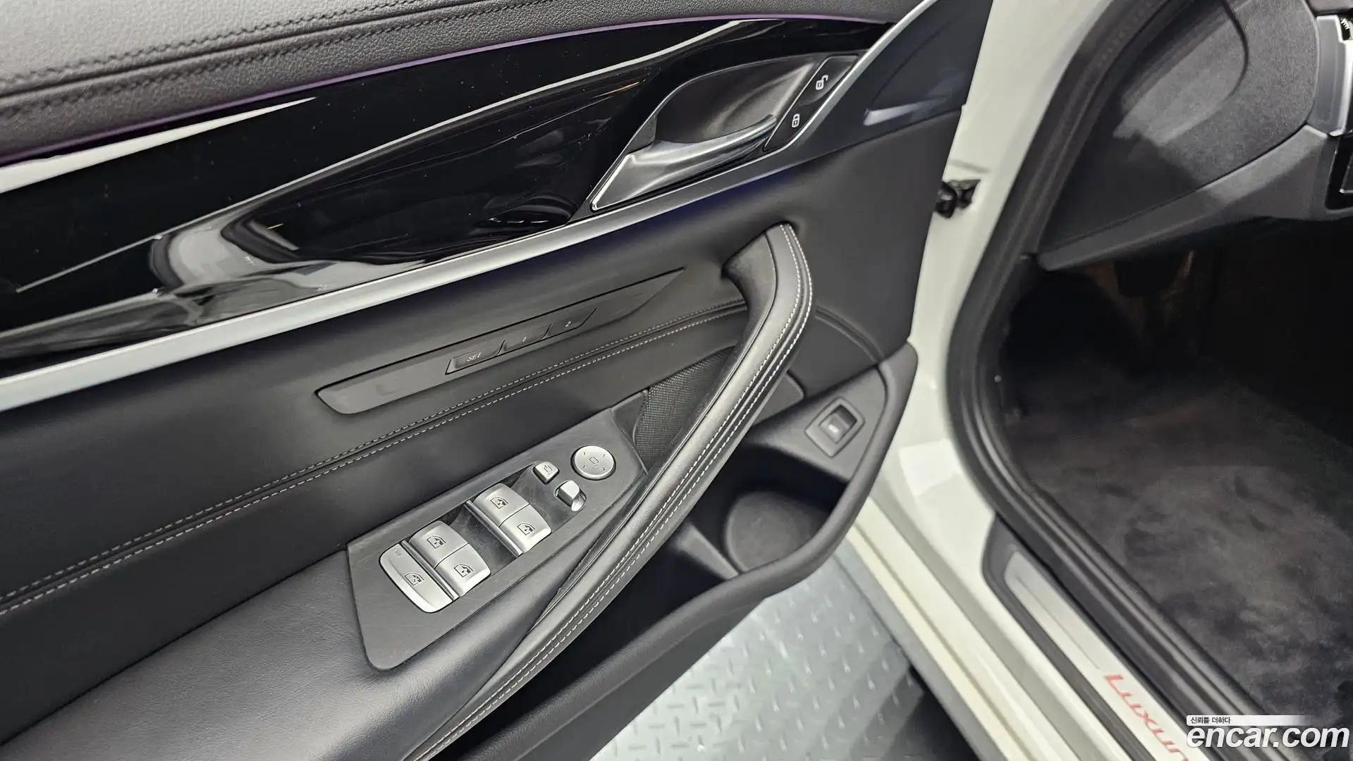 5-Series BMW 2019.10-OPTION-040