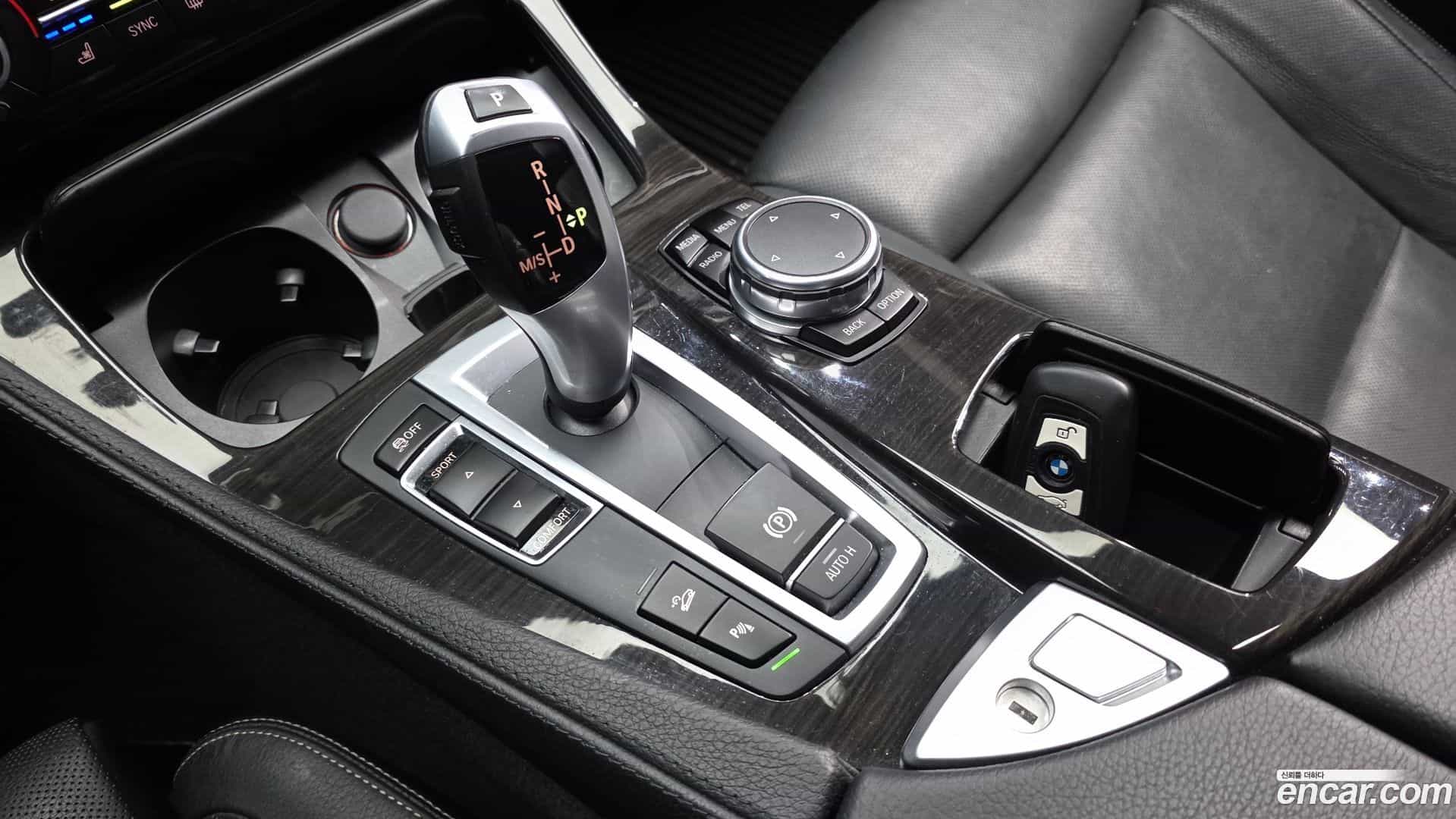 5-Series BMW 2016.11-INNER-009
