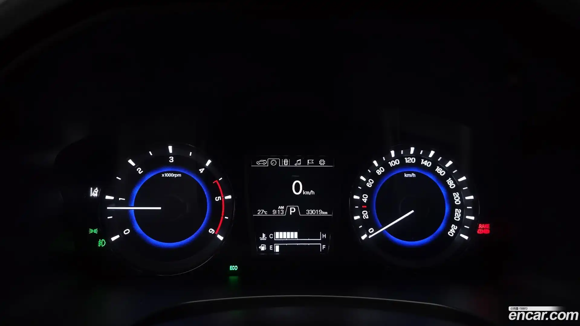 Rexton KG Mobility 2020.9-INNER-008