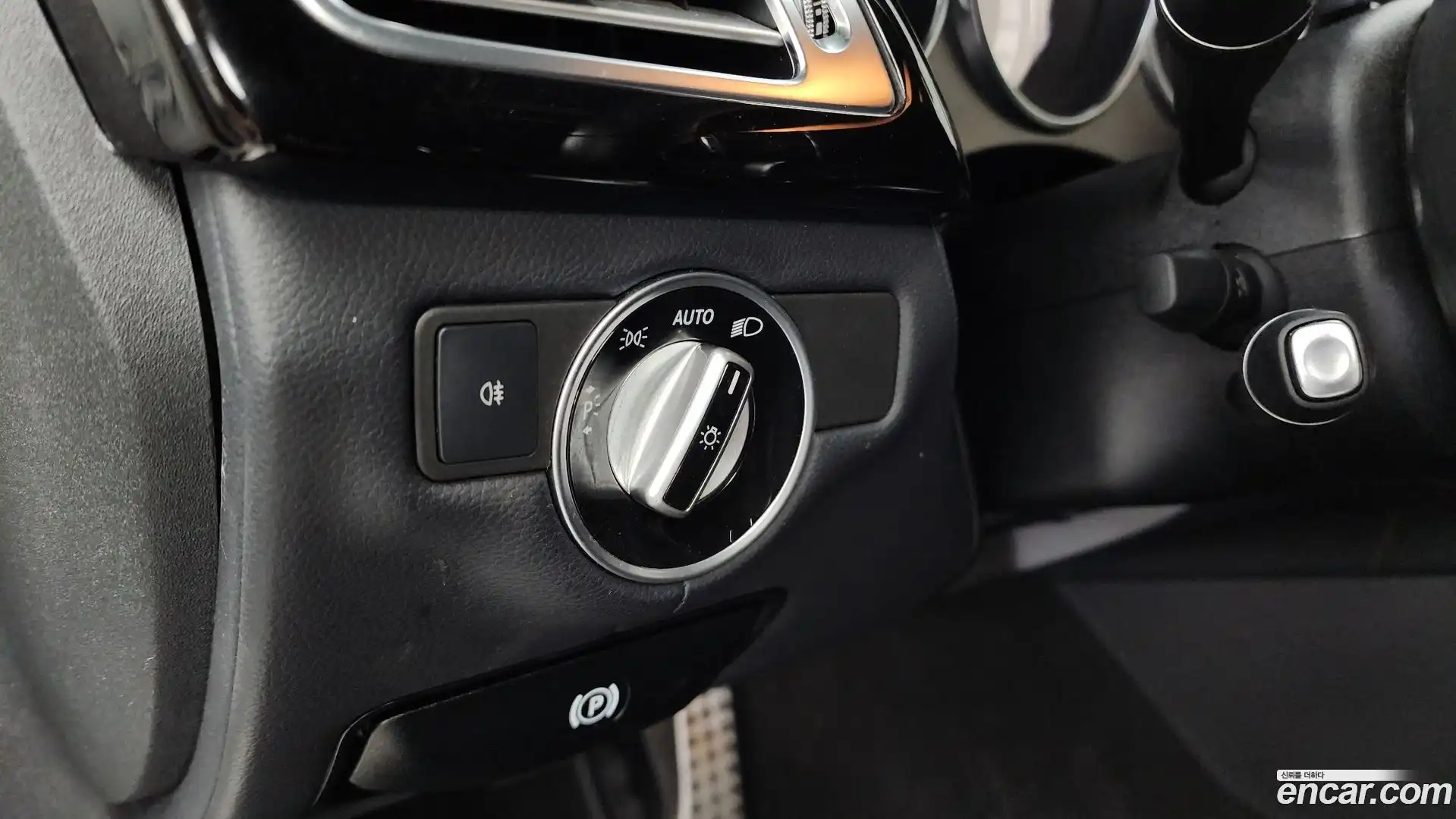 CLS-Class Mercedes-Benz 2017.9-OPTION-020