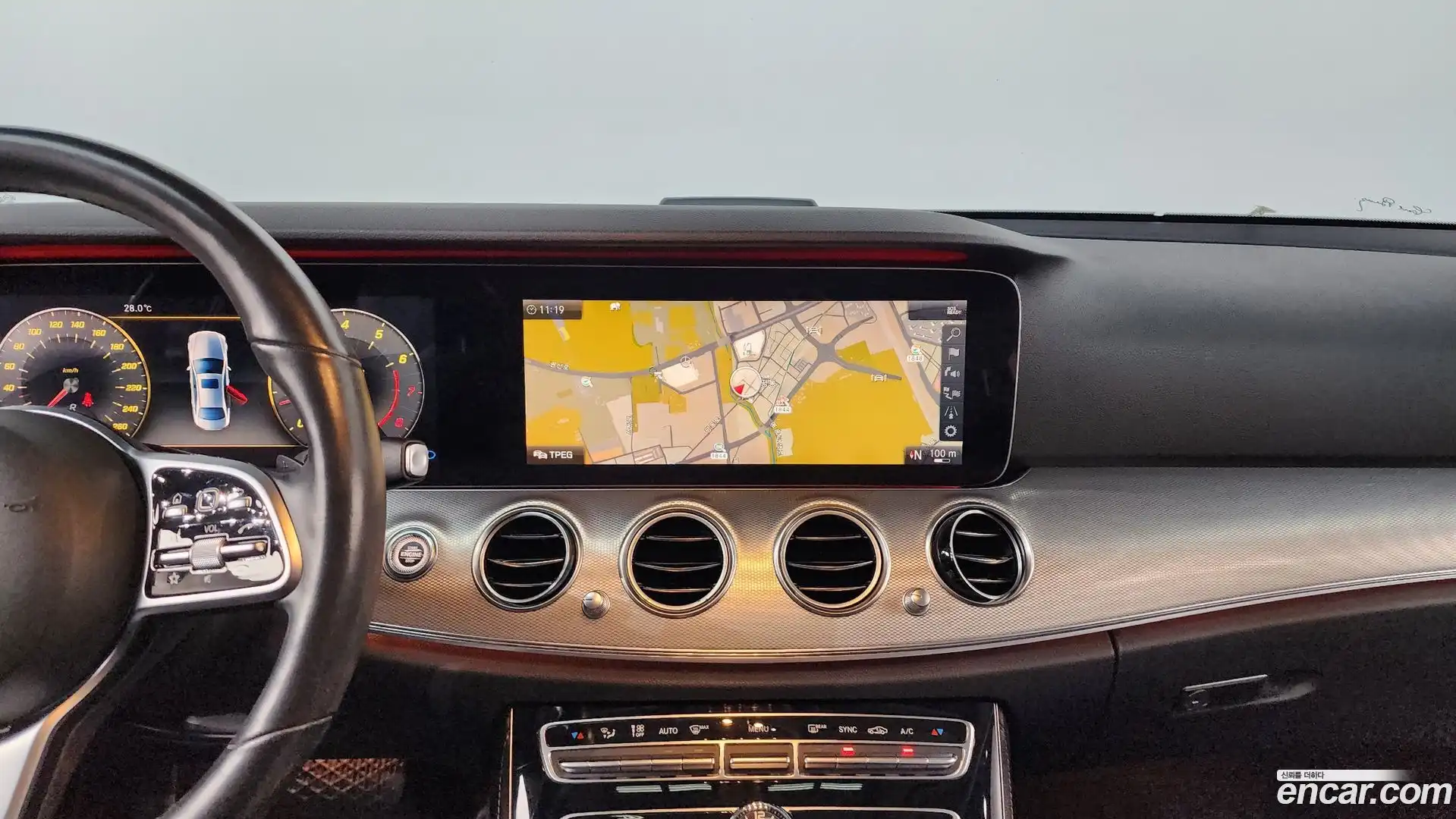 E-Class Mercedes-Benz 2019.8-OPTION-016