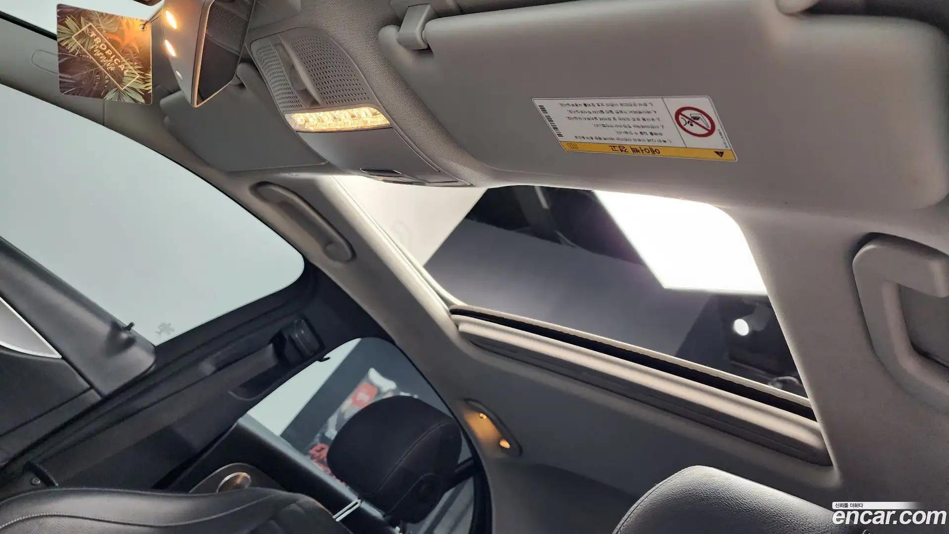 E-Class Mercedes-Benz 2019.8-OPTION-022