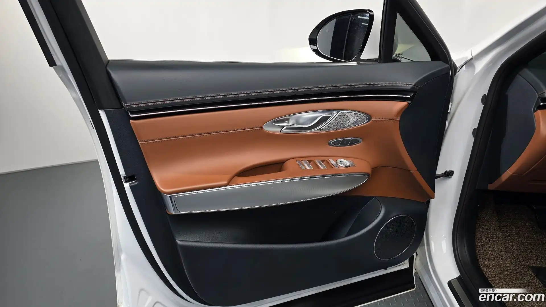 GV70 Genesis 2023.1-INNER-034
