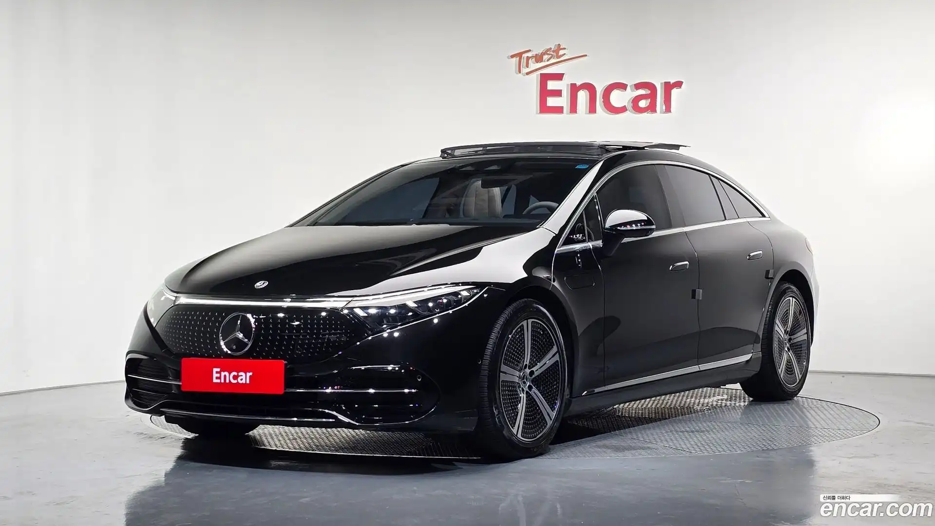 EQS Mercedes-Benz 2022.8-OUTER-001