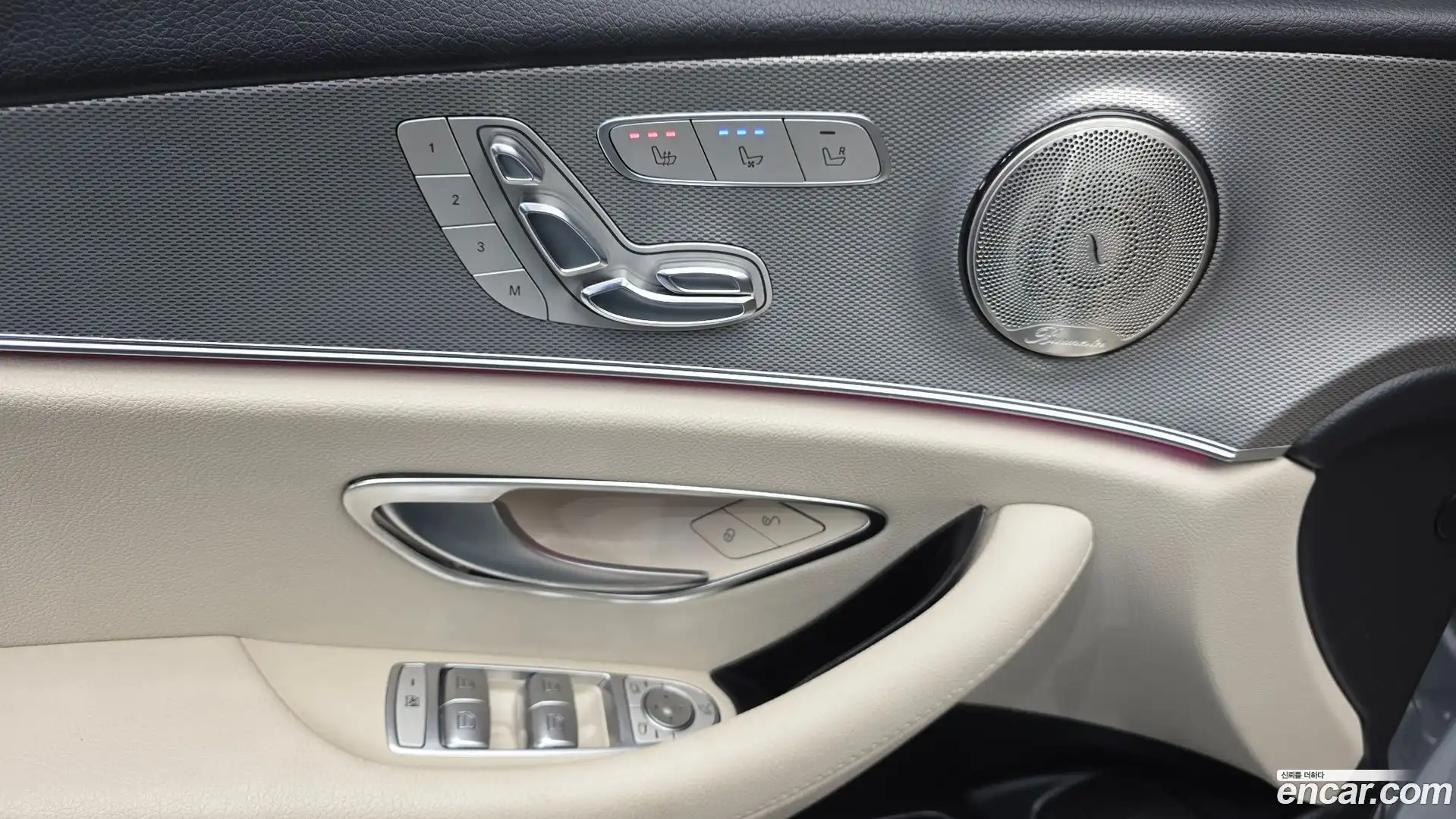 E-Class Mercedes-Benz 2017.7-OPTION-018
