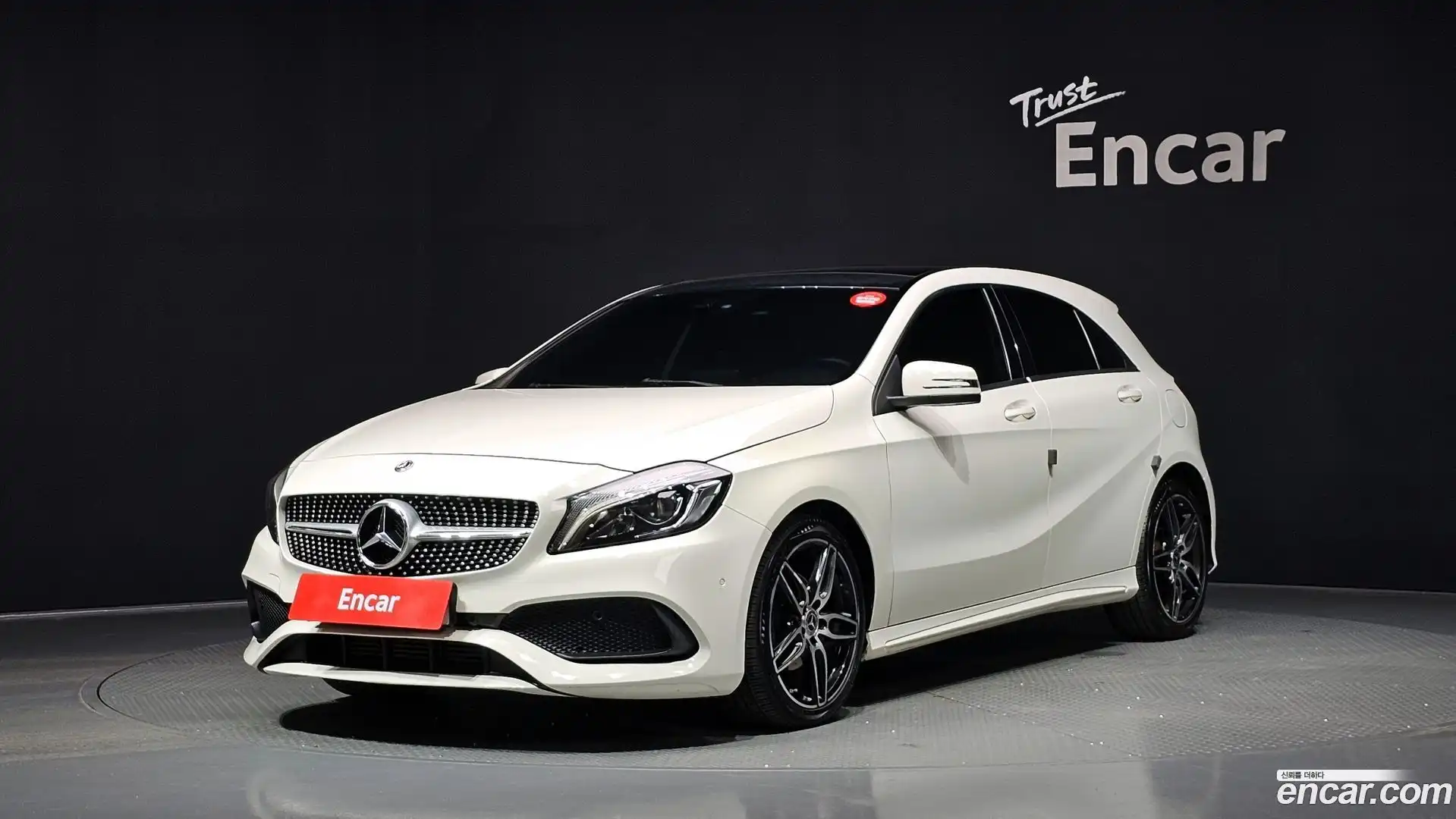 A-Class Mercedes-Benz 2017.7-OUTER-001